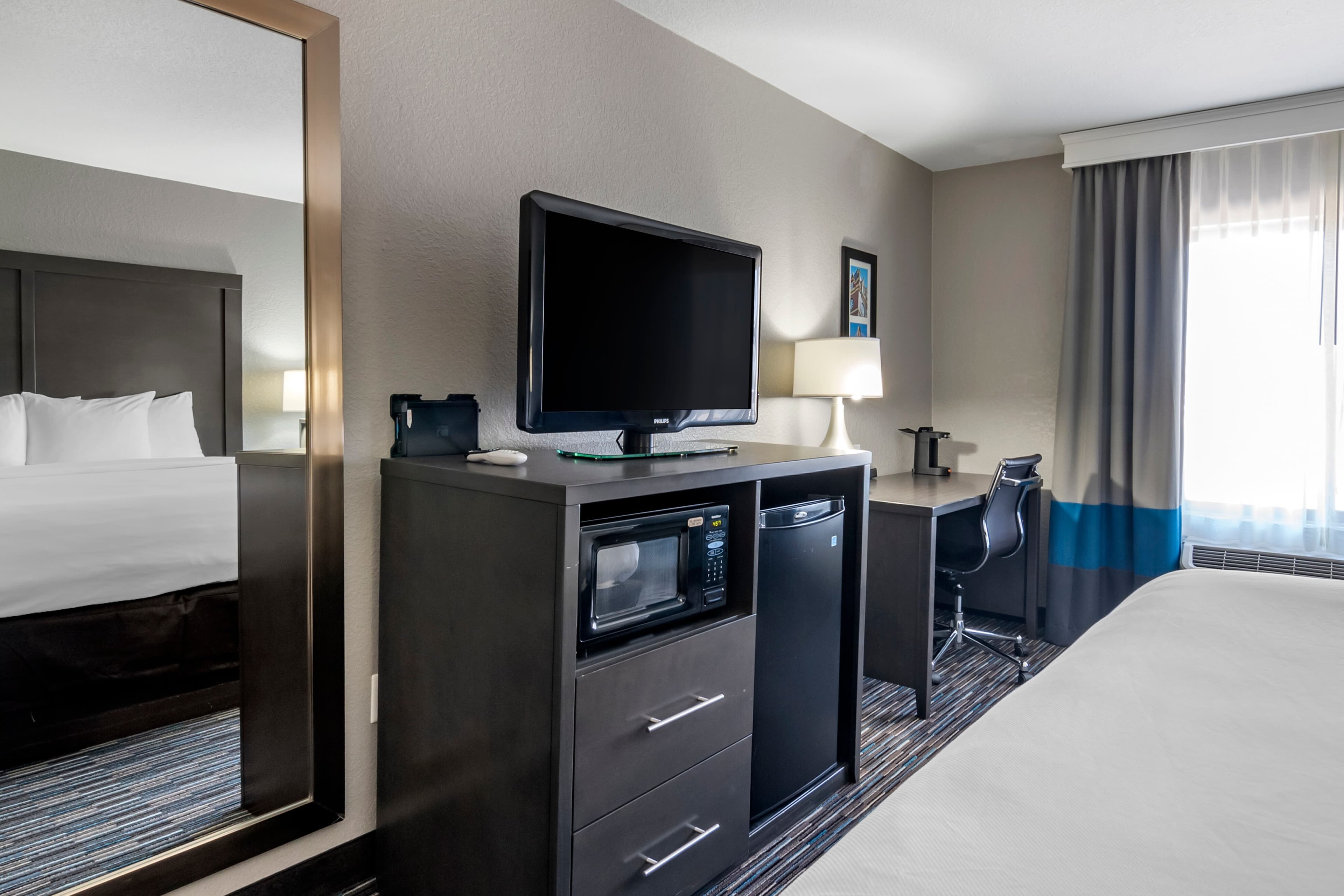 Comfort Inn & Suites Emporia — 11