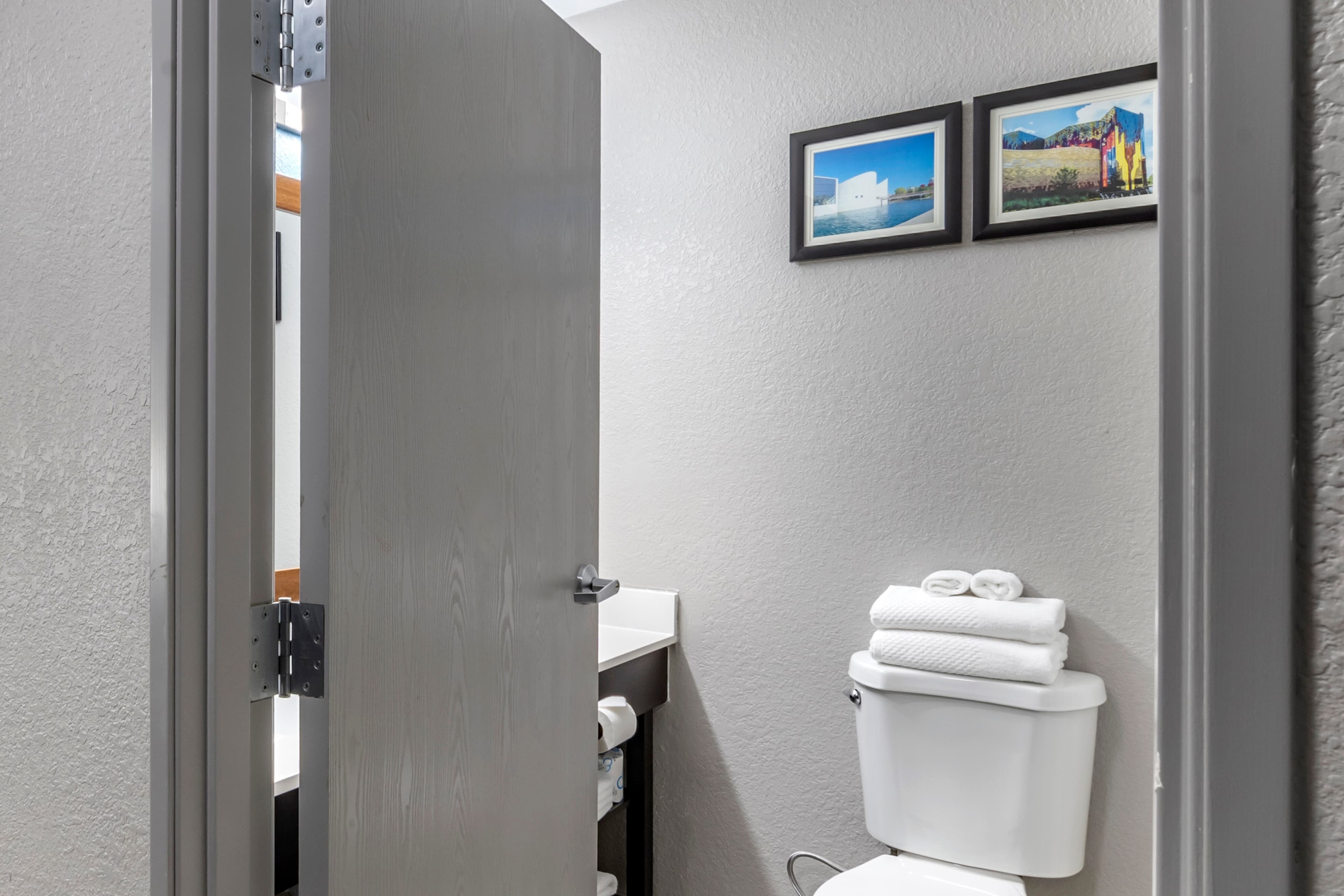 Comfort Inn & Suites Emporia — 17