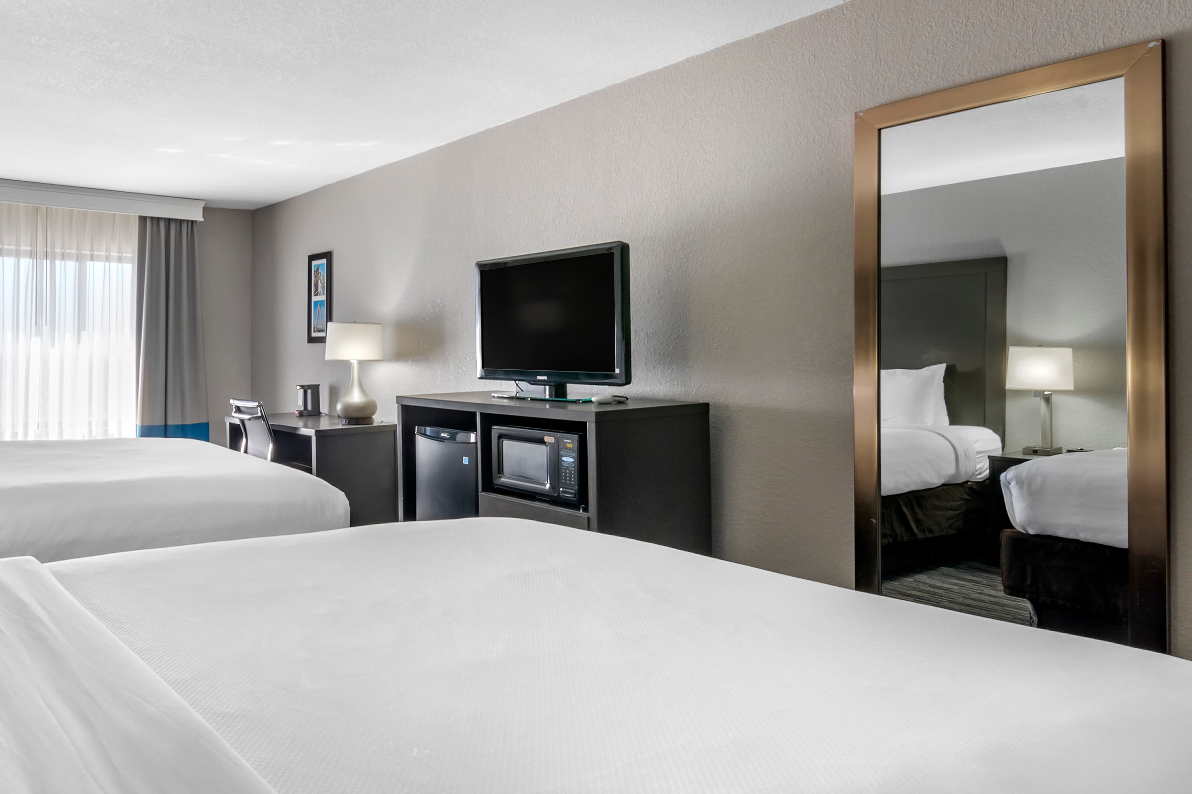 Comfort Inn & Suites Emporia — 8