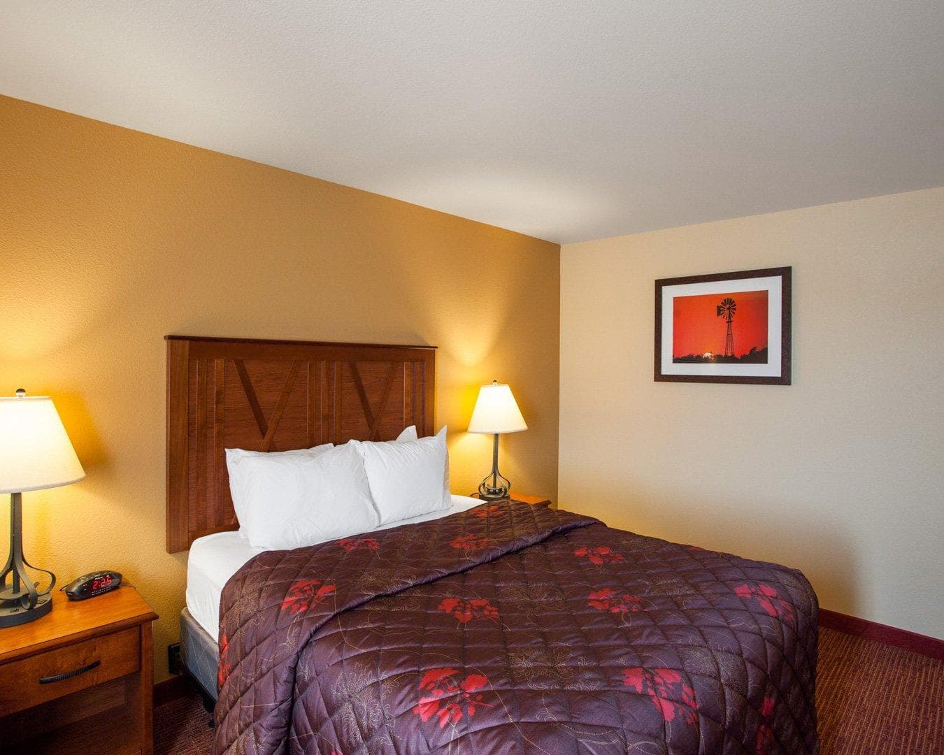Rodeway Inn & Suites Phillipsburg — 7