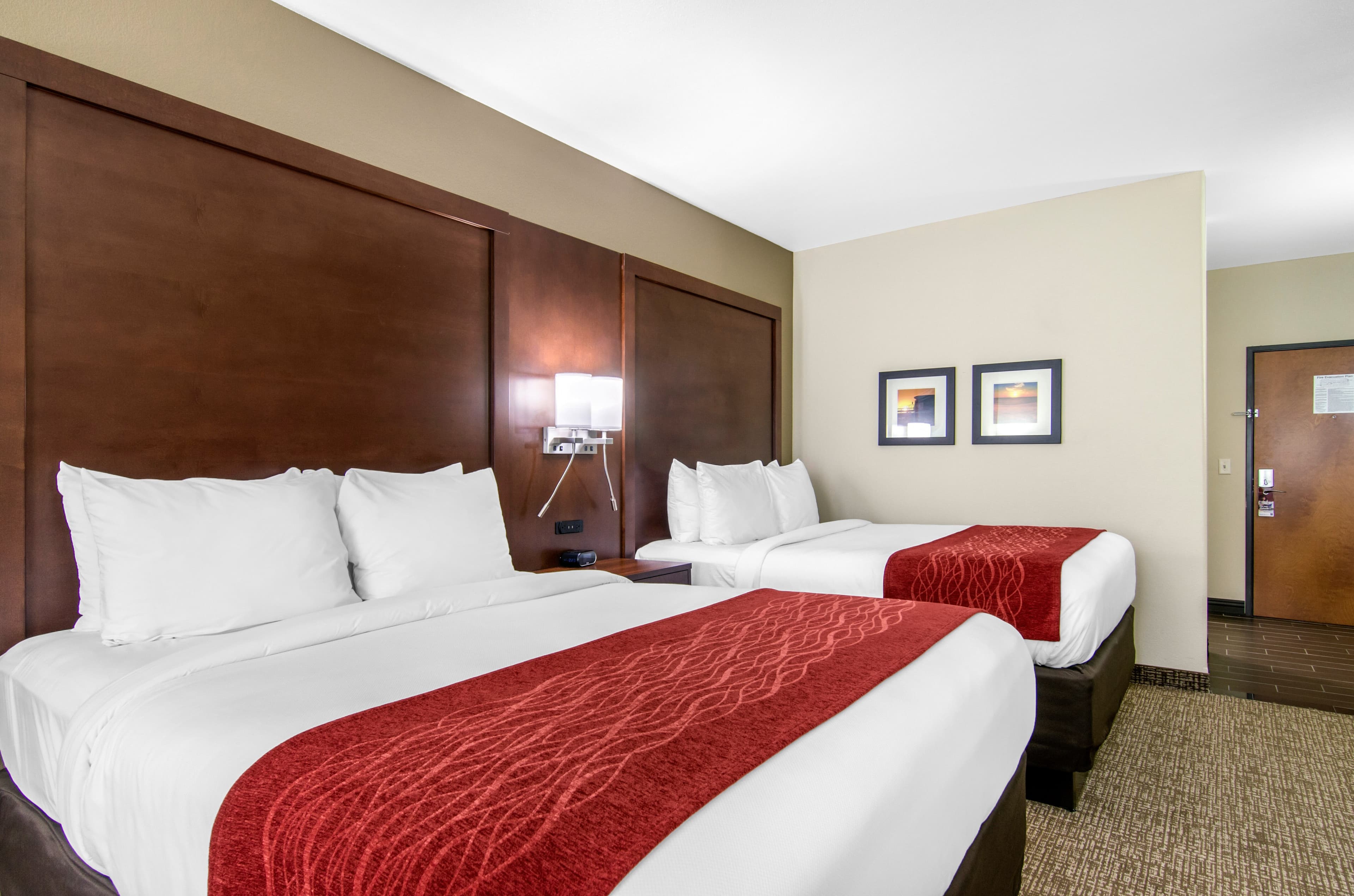Comfort Inn & Suites Shawnee - Kansas City — 8