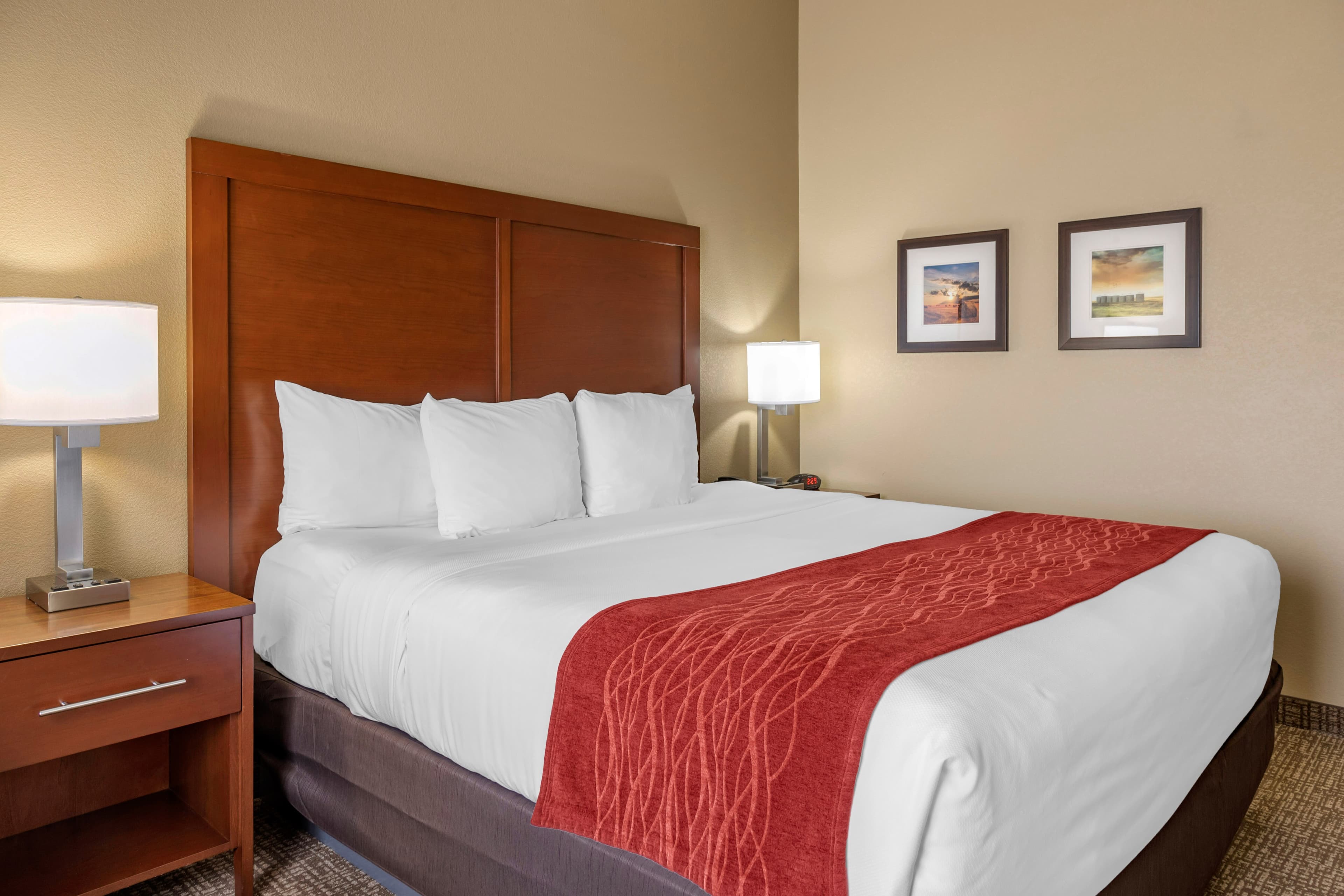 Comfort Inn & Suites Augusta — 10