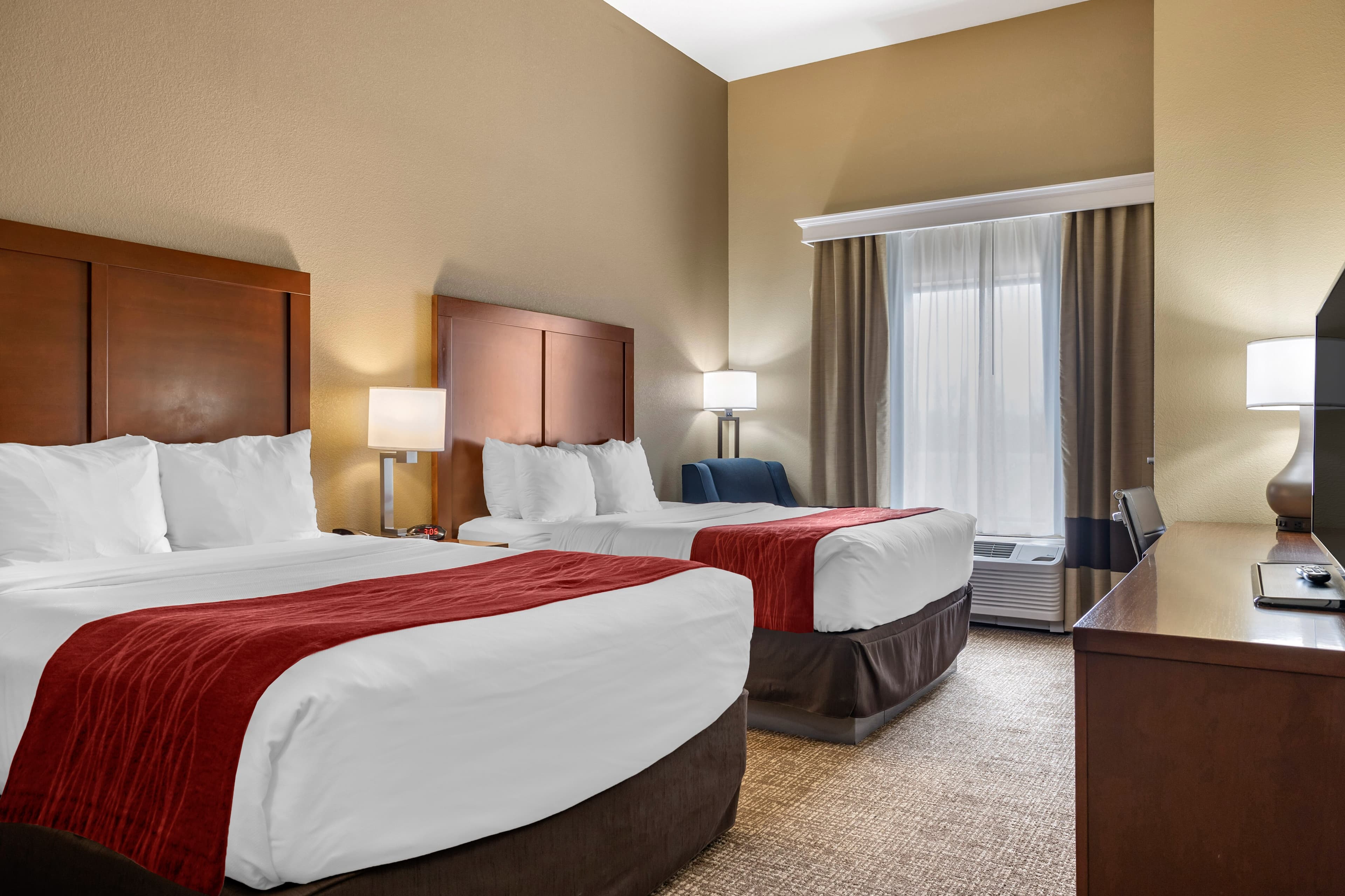 Comfort Inn & Suites Augusta — 18