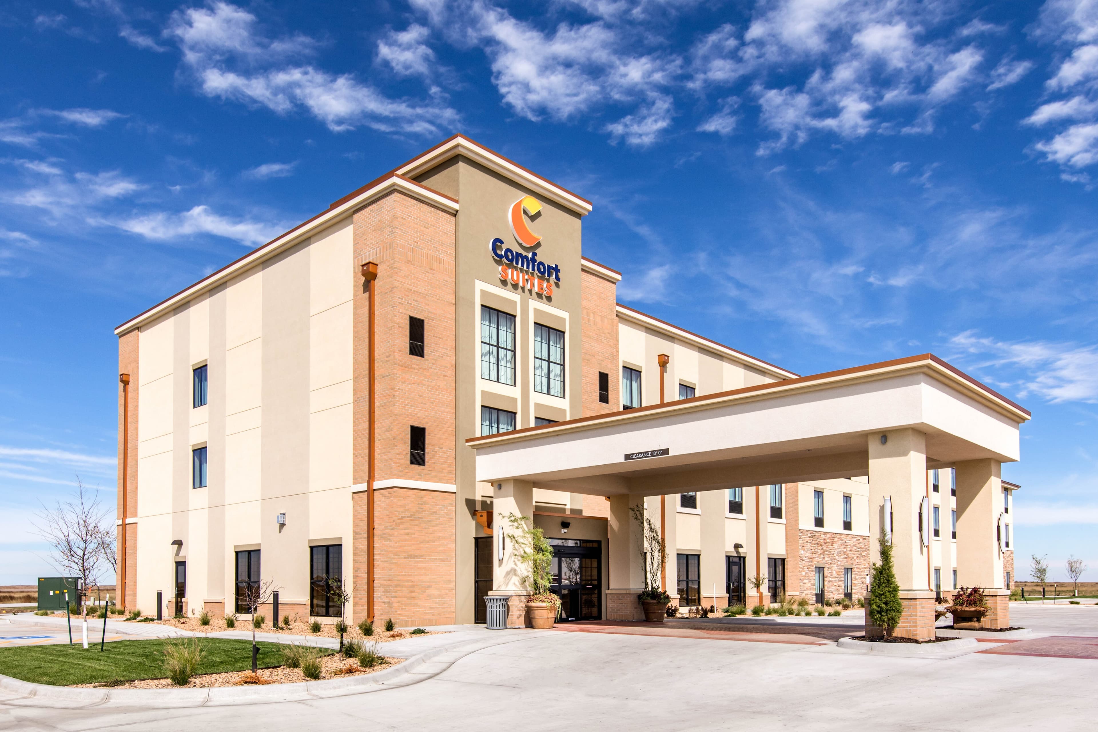 Comfort Suites Liberal North - Image 1