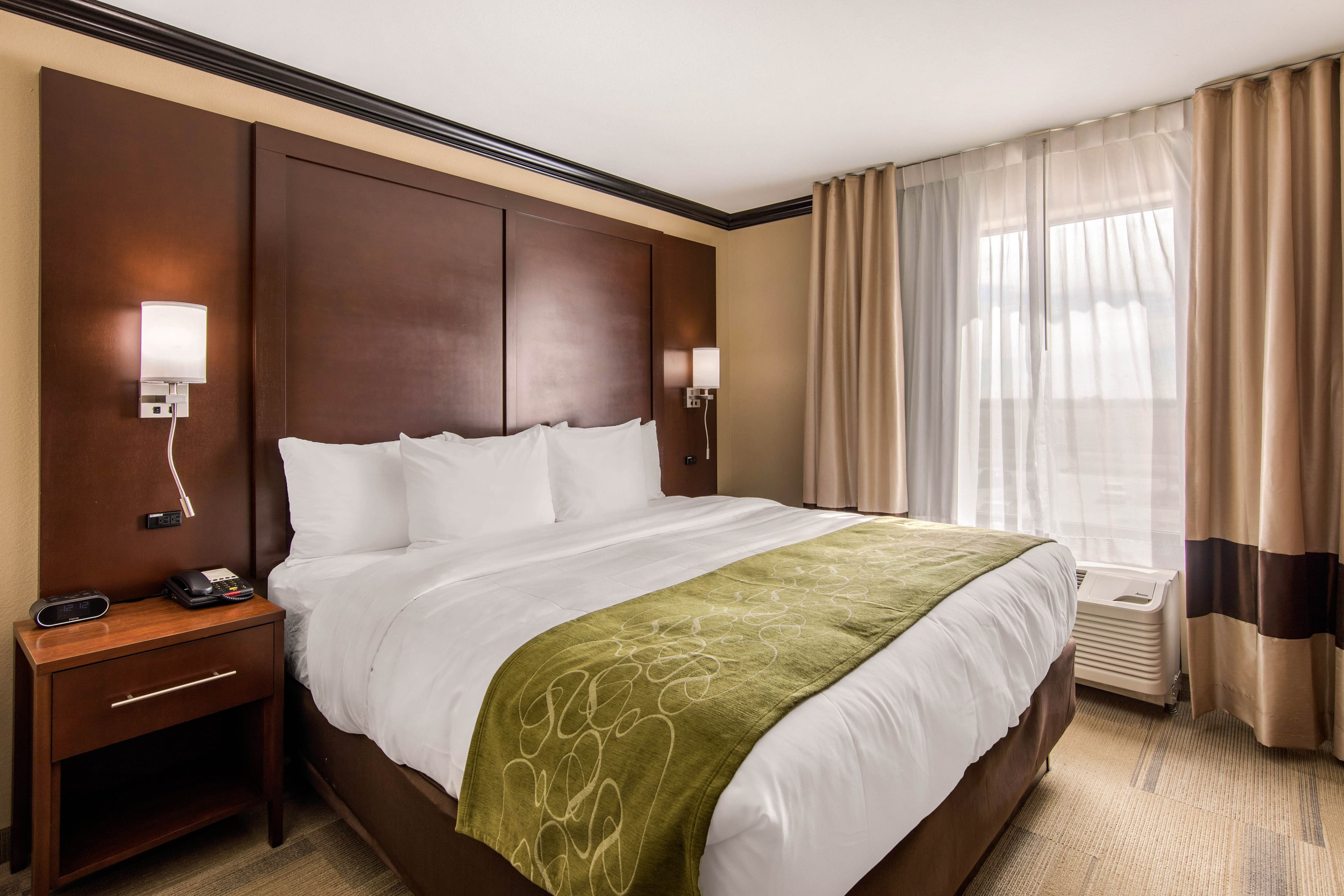 Comfort Suites Liberal North - Image 3