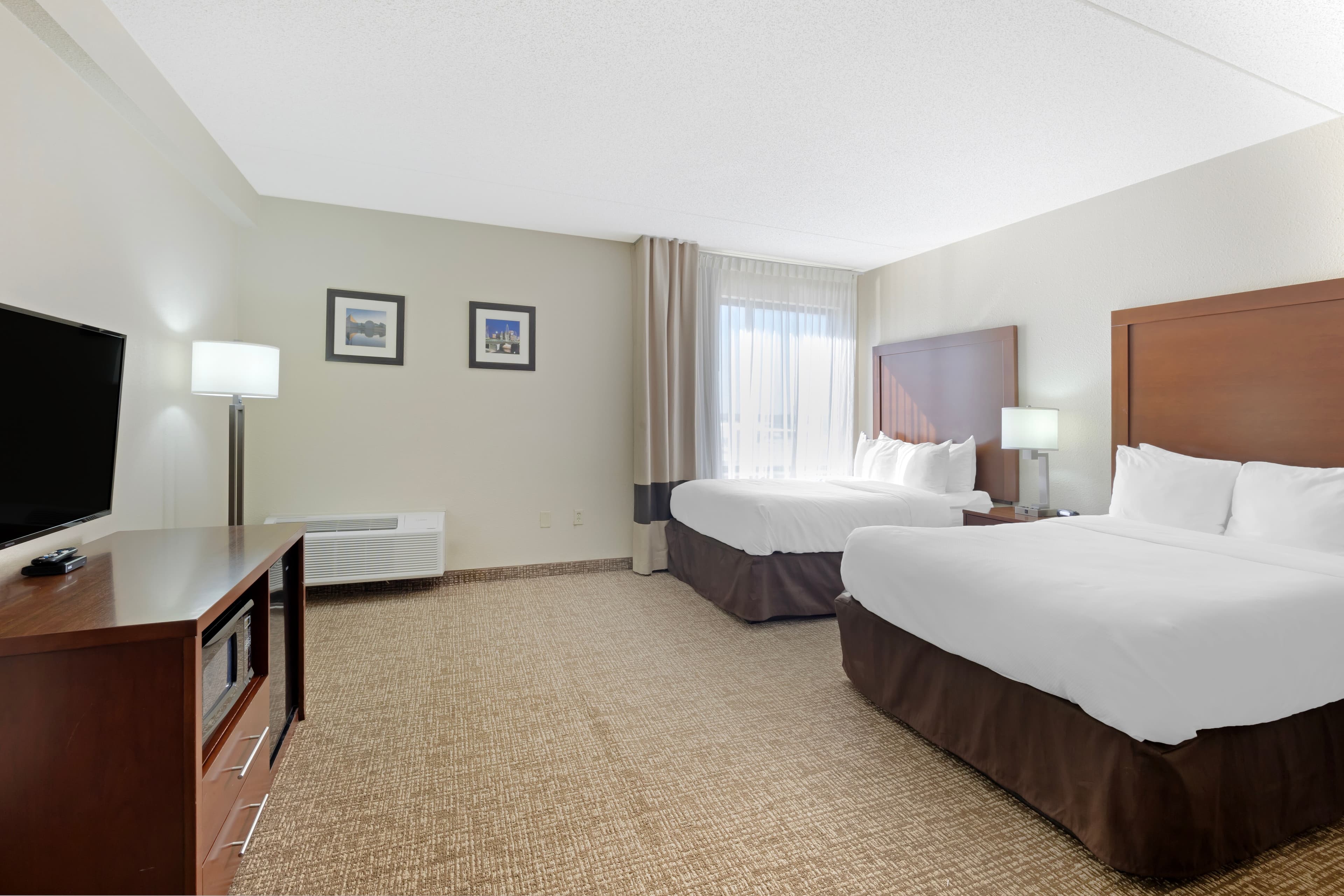 Comfort Inn & Suites Wichita Northeast - Image 3
