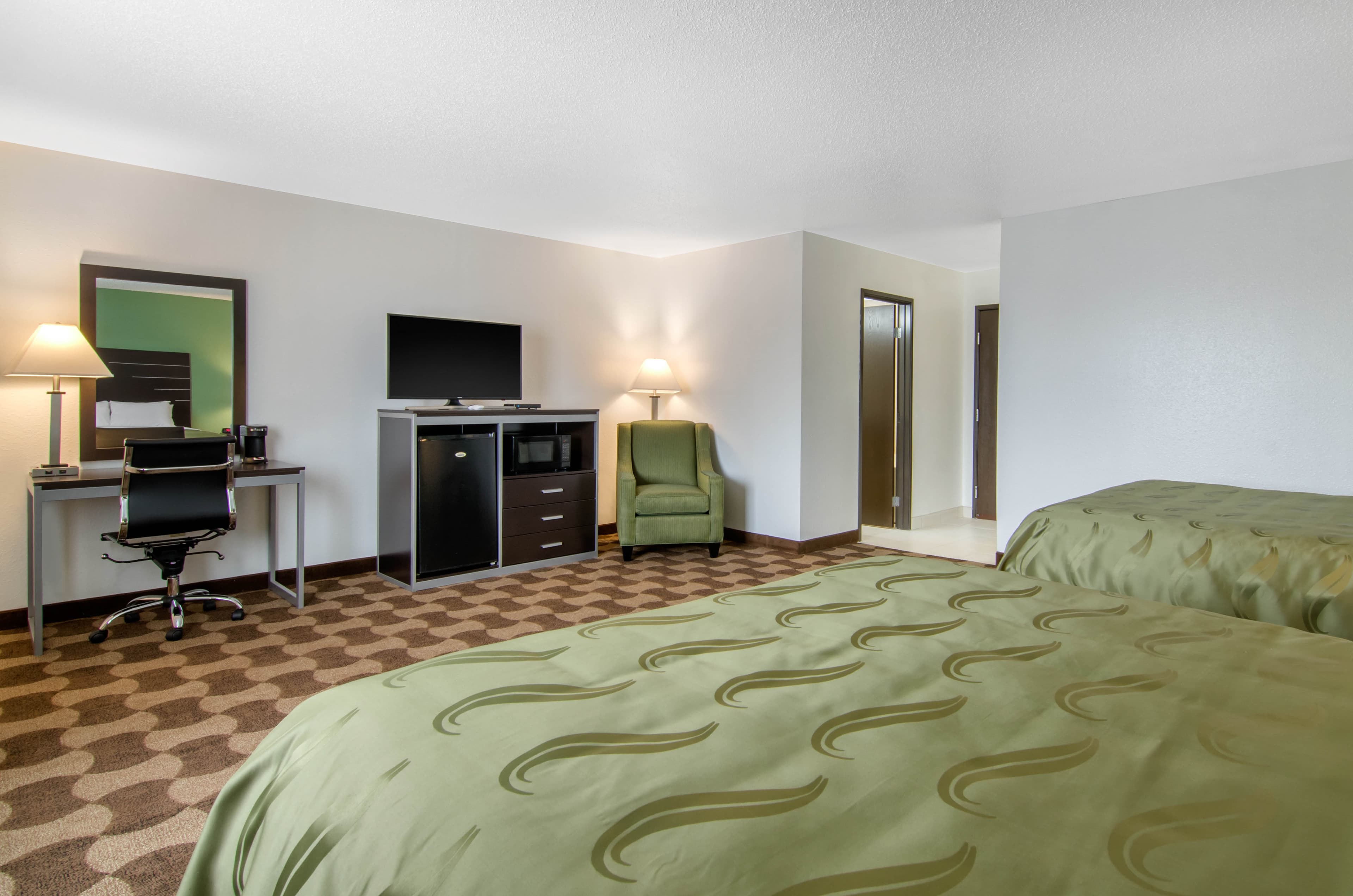Quality Inn Russell — 22