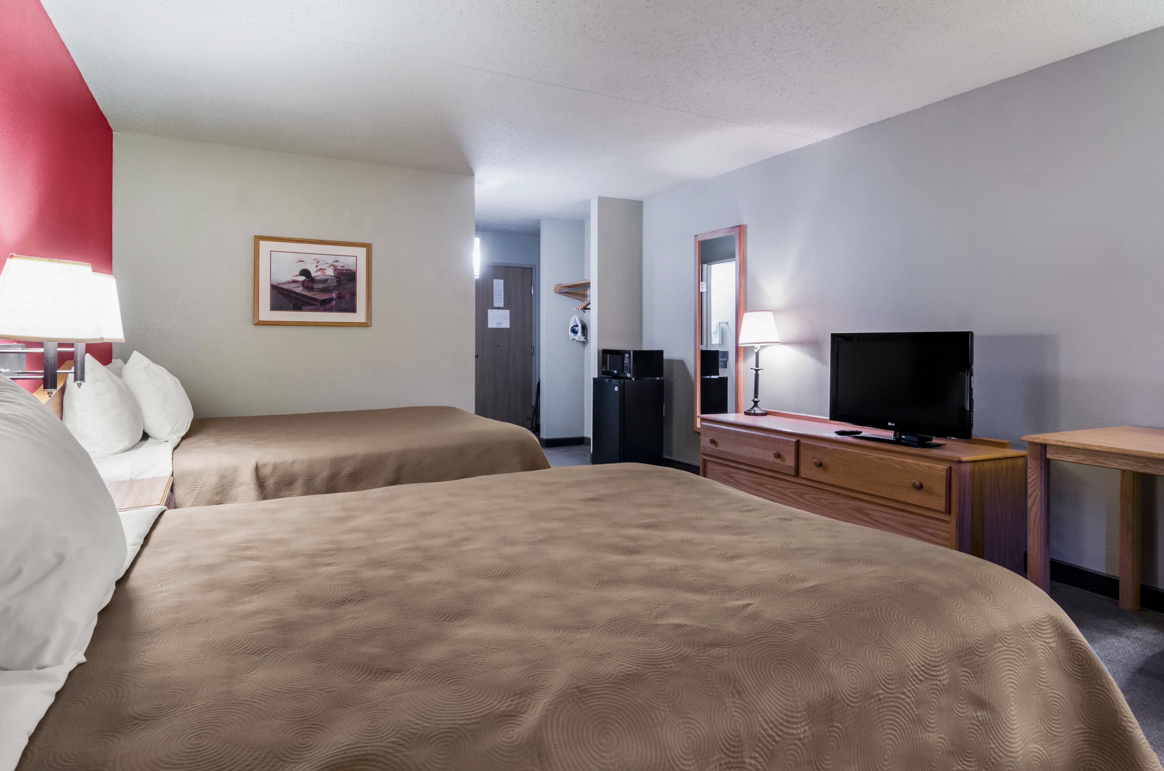 Rodeway Inn Hesston — 6
