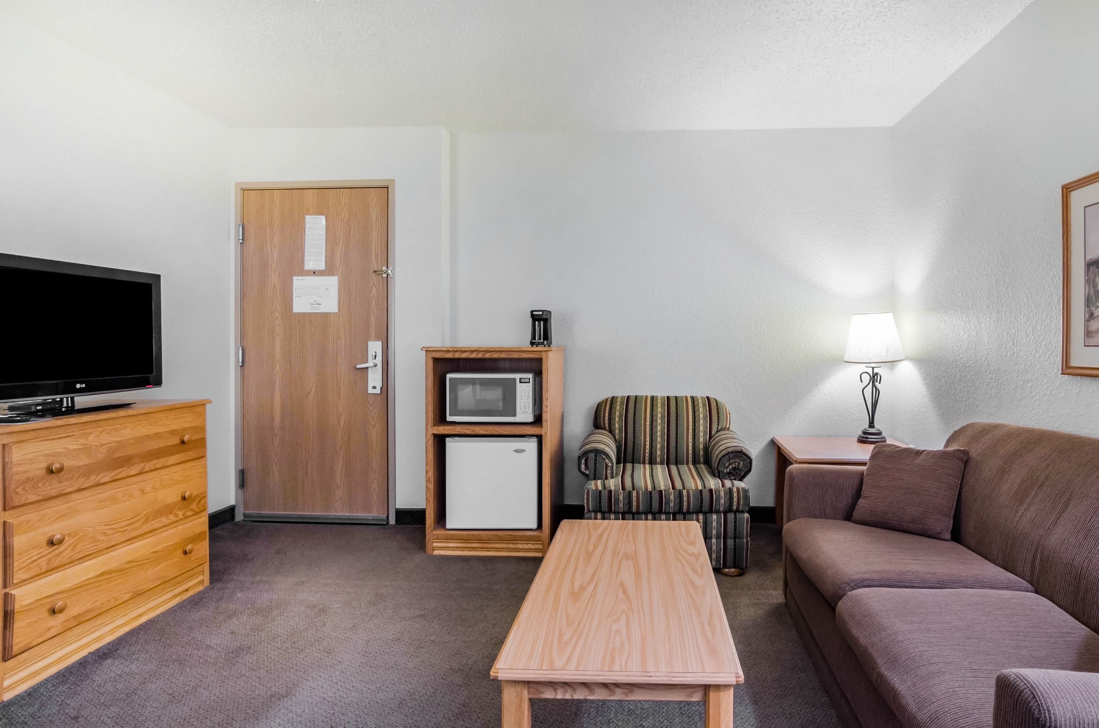 Rodeway Inn Hesston — 28