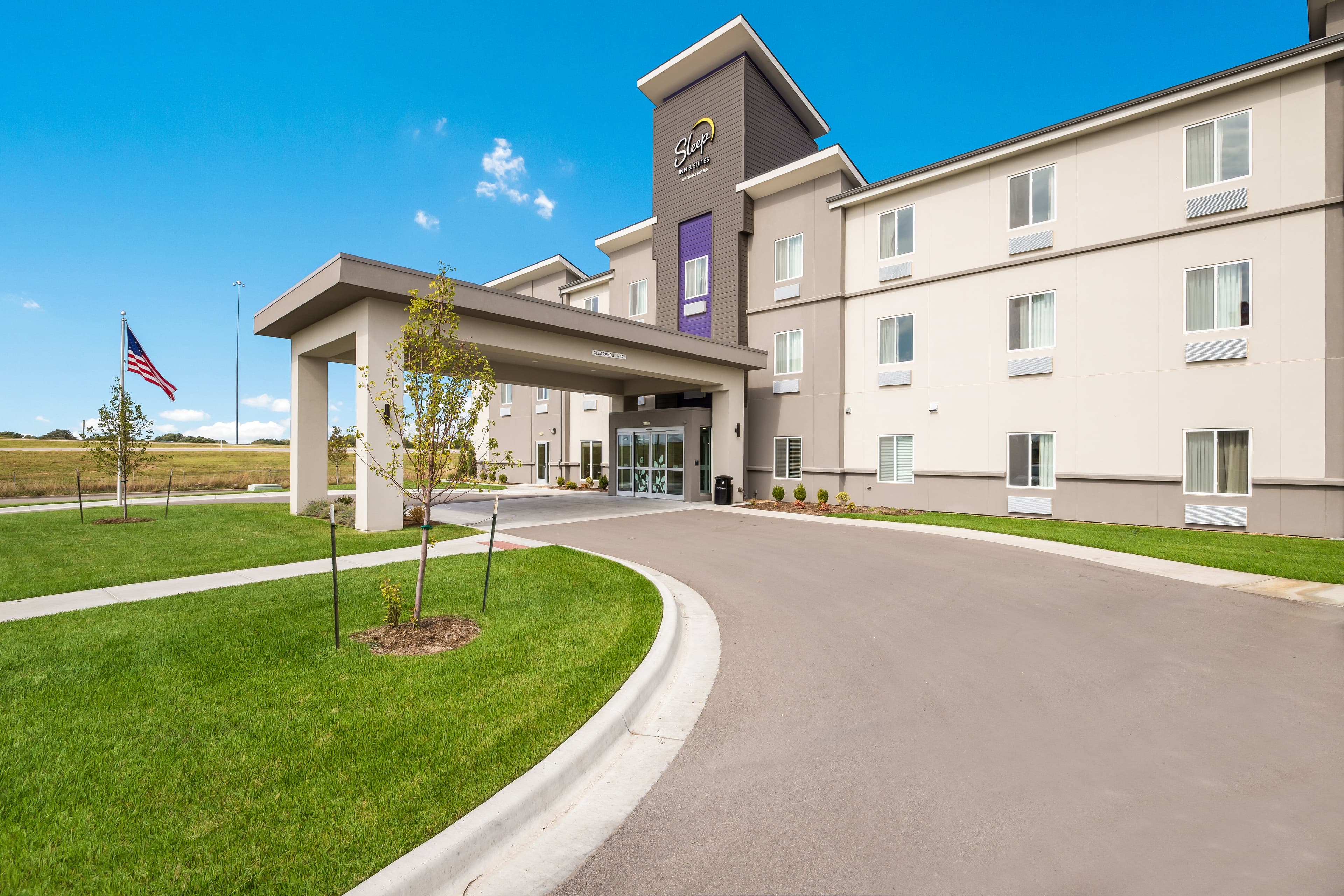 Sleep Inn & Suites Park City-Wichita North - Image 1
