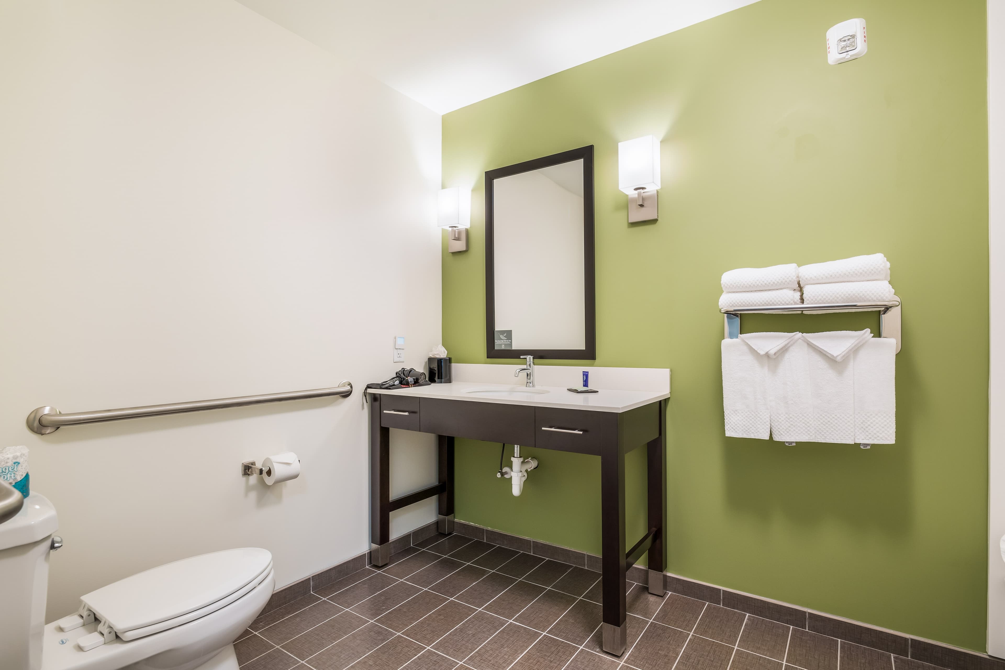 Sleep Inn & Suites Park City-Wichita North - Image 2