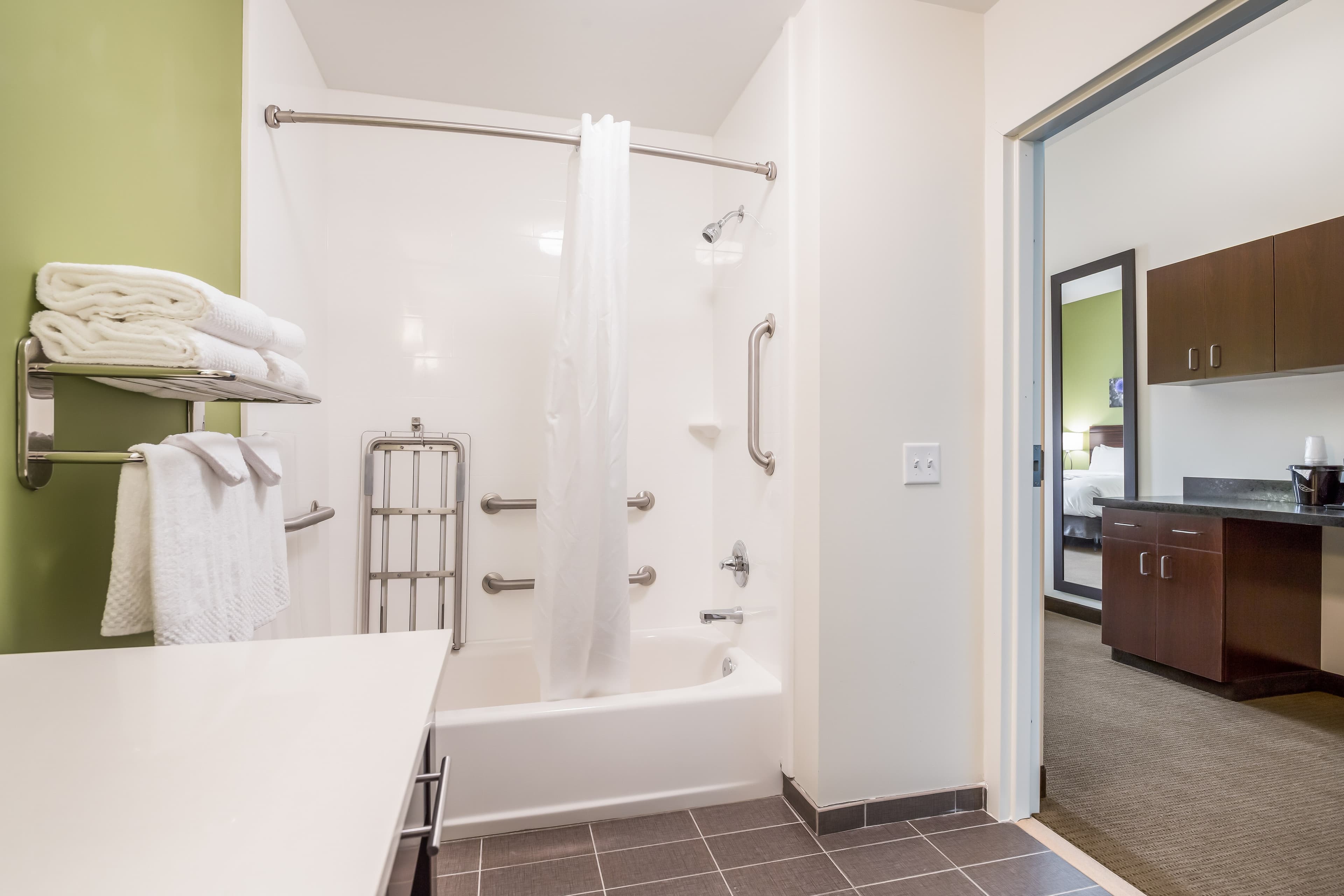Sleep Inn & Suites Park City-Wichita North — 8