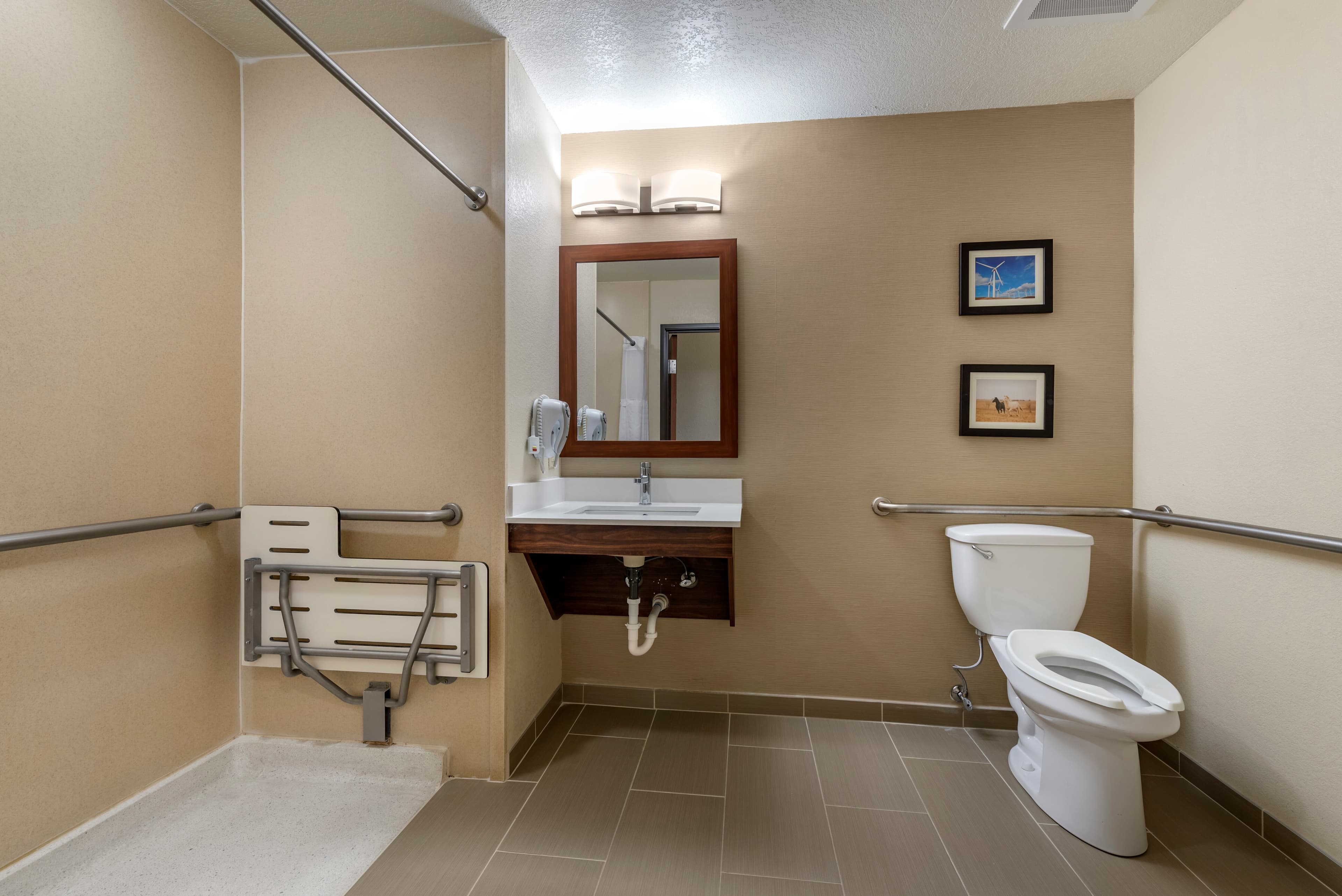 Comfort Inn & Suites Goodland — 12