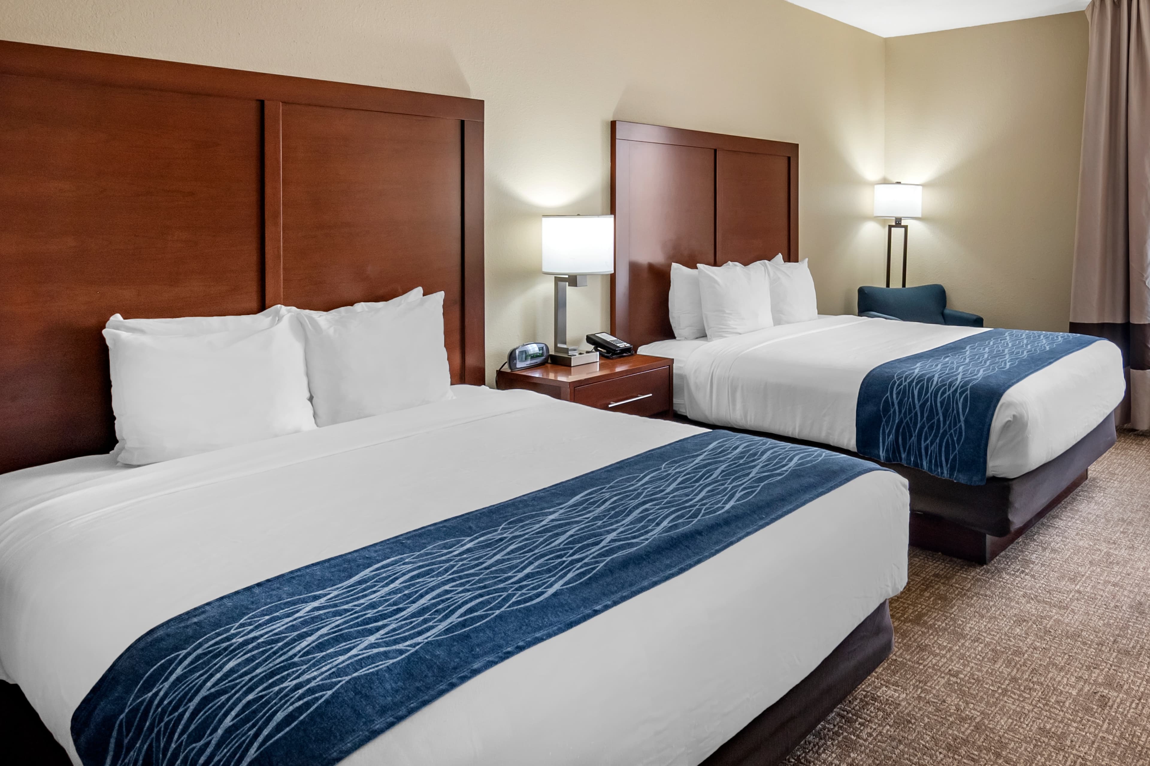 Comfort Inn & Suites Junction City - near Fort Riley — 14