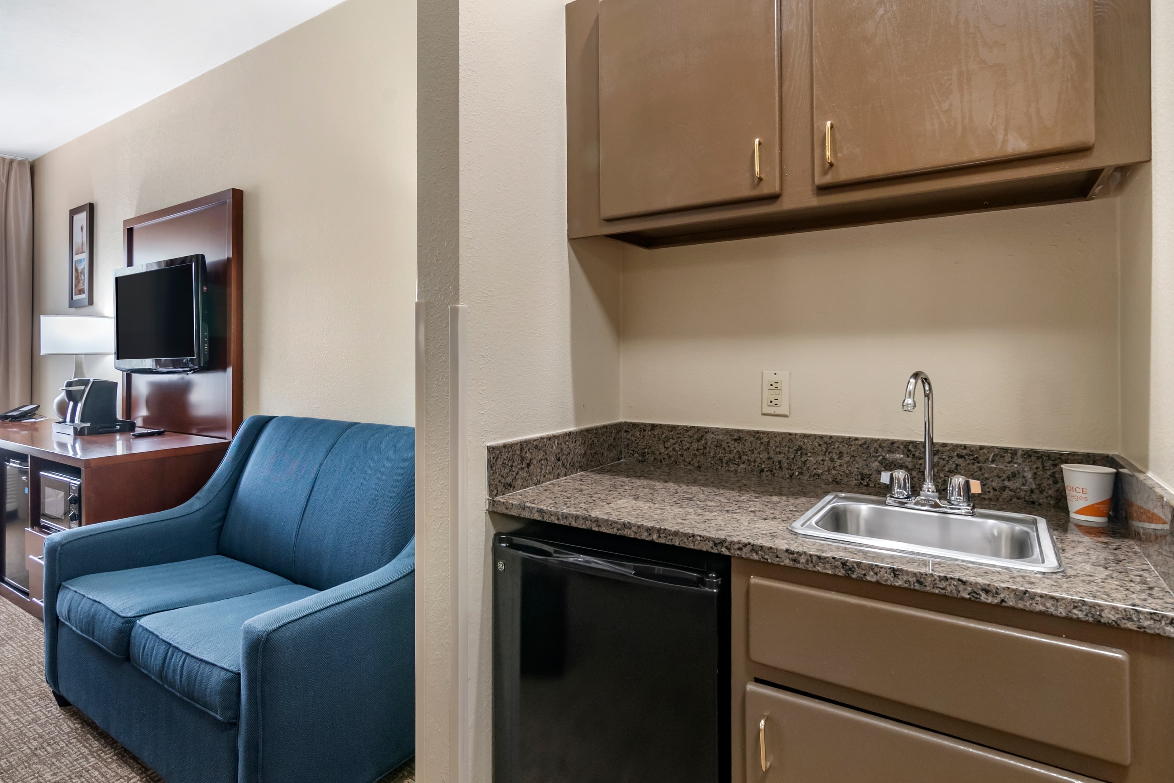 Comfort Inn & Suites Junction City - near Fort Riley — 24