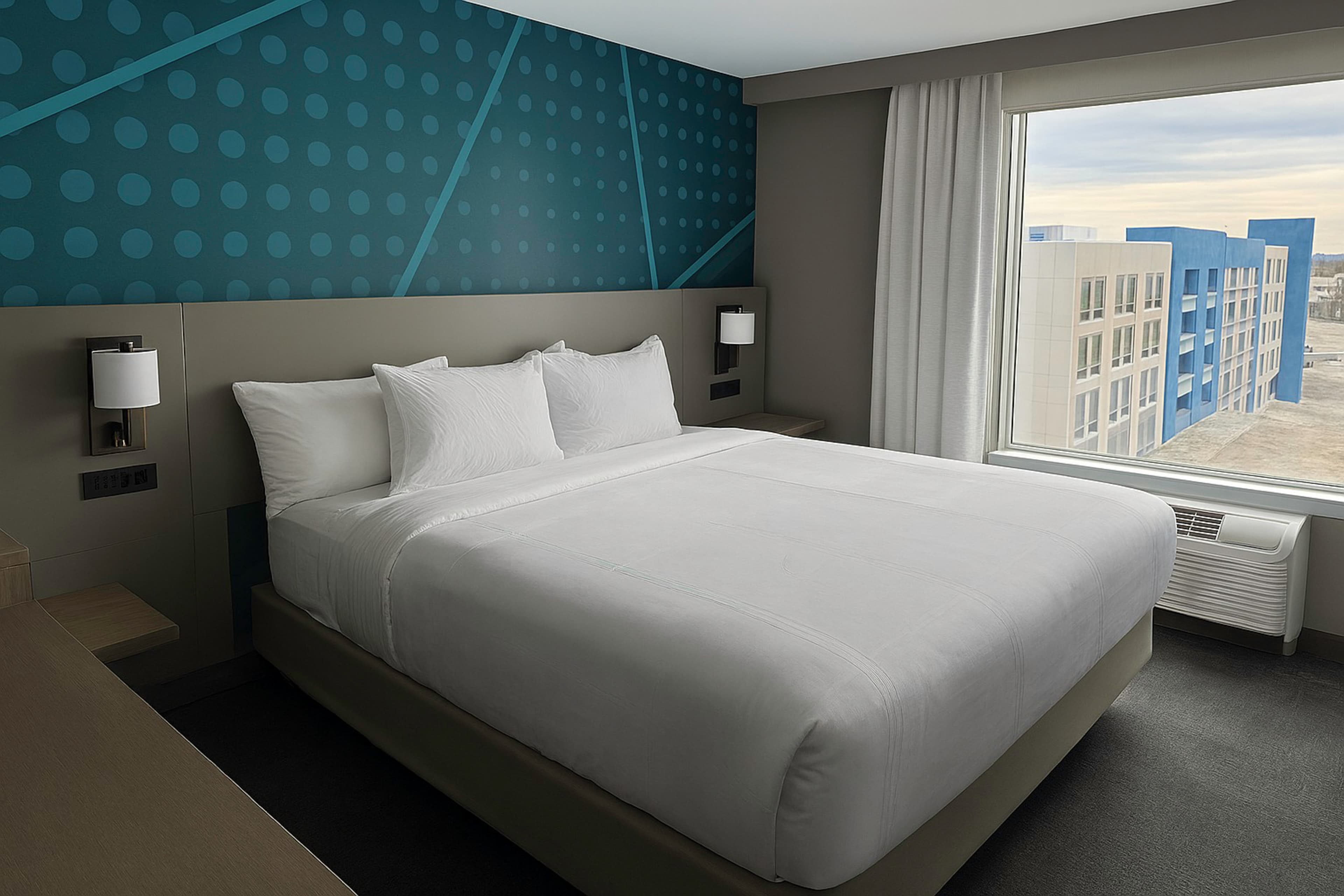 Comfort Inn & Suites Colby - Image 3