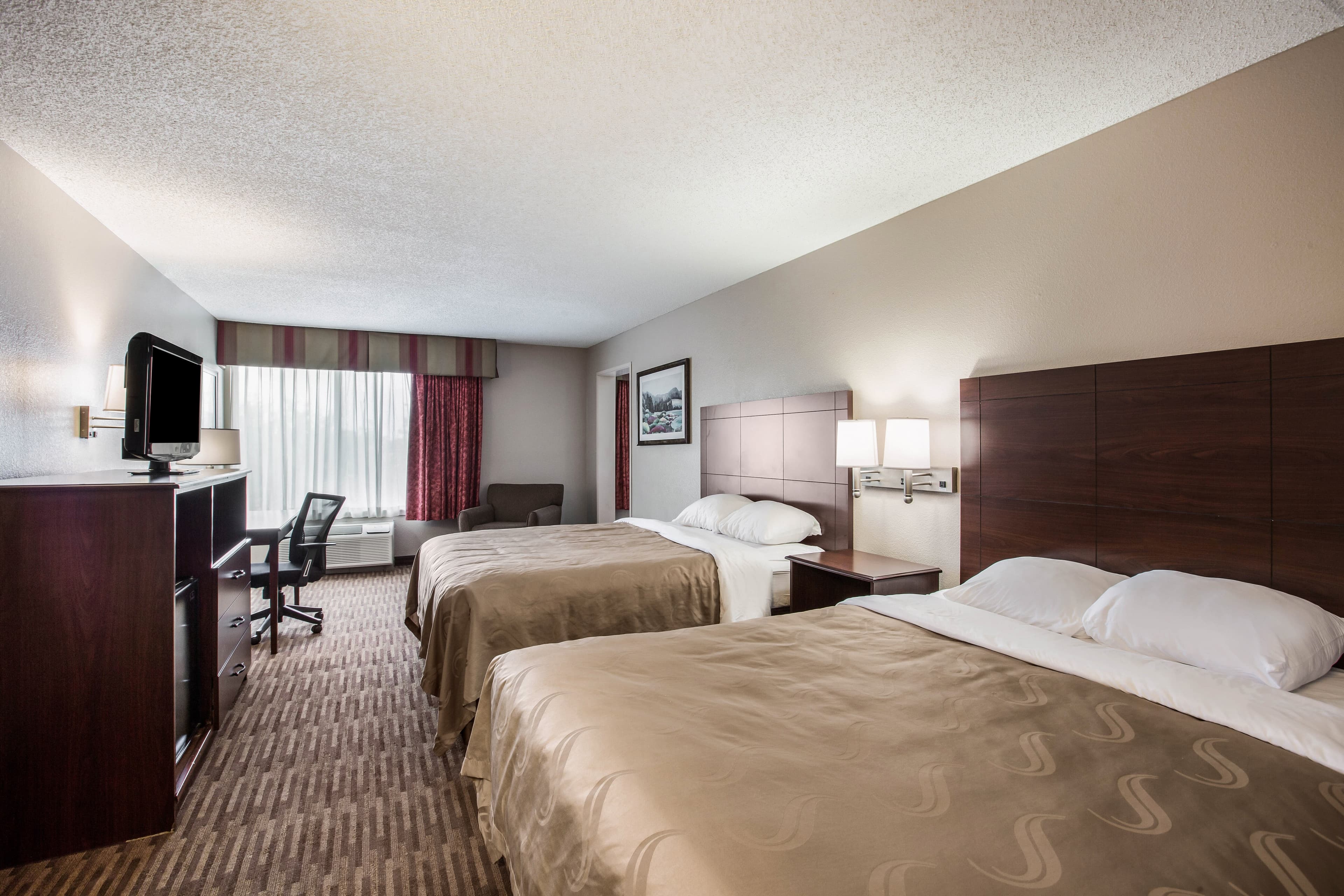 Quality Inn & Suites Lawrence - University Area — 13