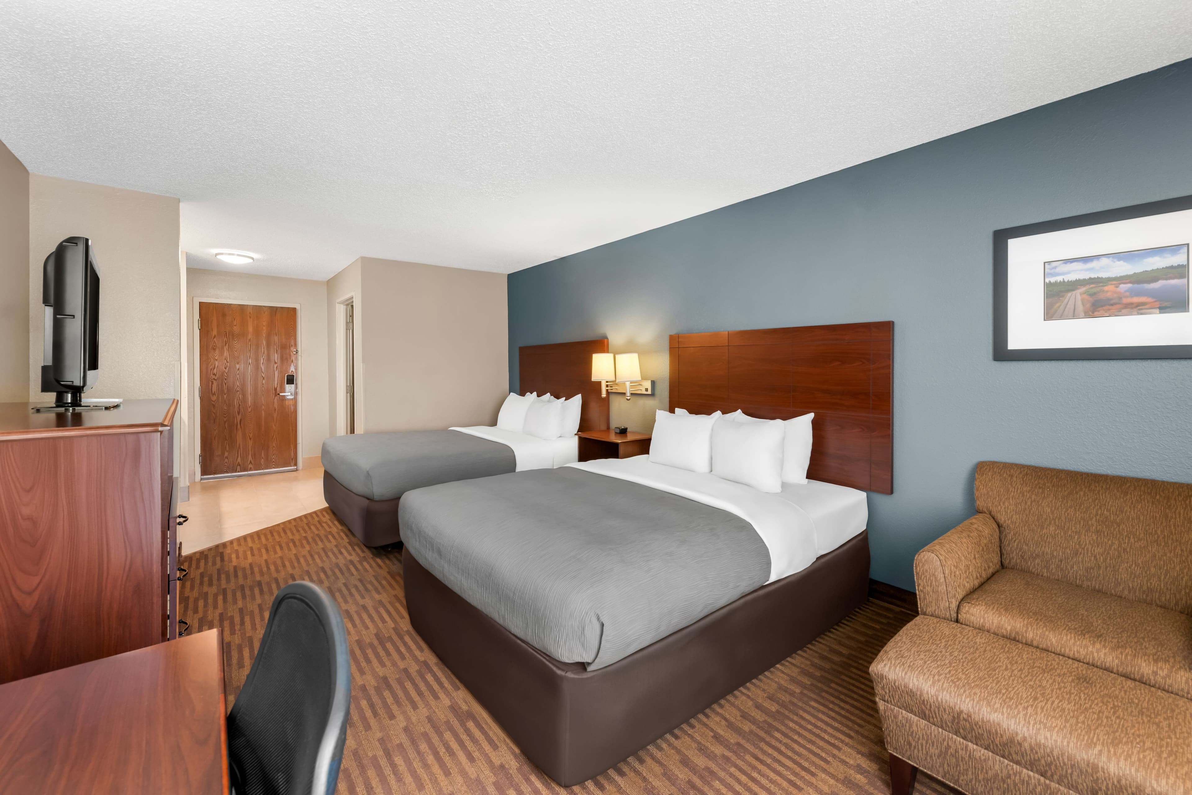 Quality Inn & Suites Lawrence - University Area — 6