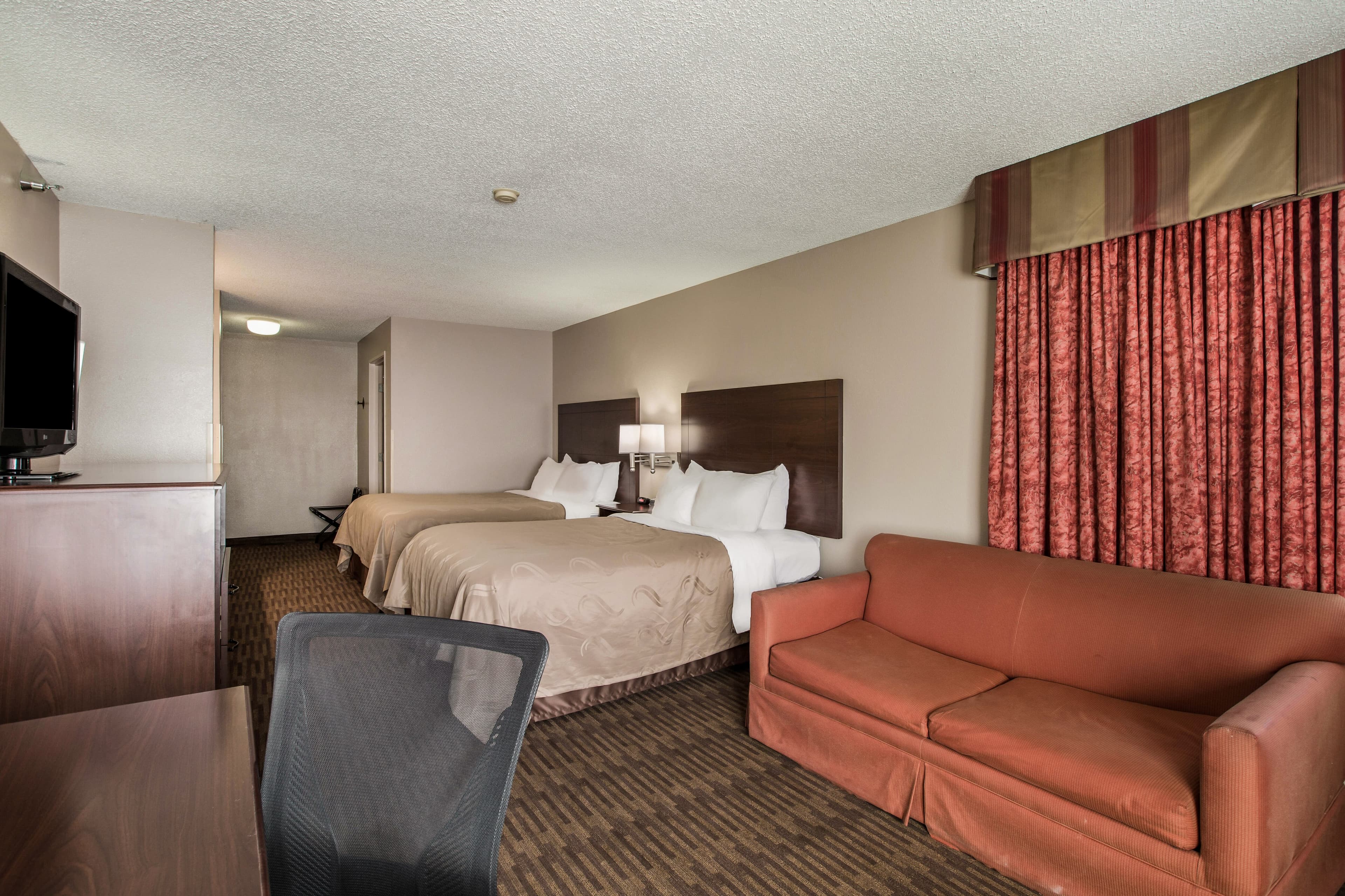 Quality Inn & Suites Lawrence - University Area — 19