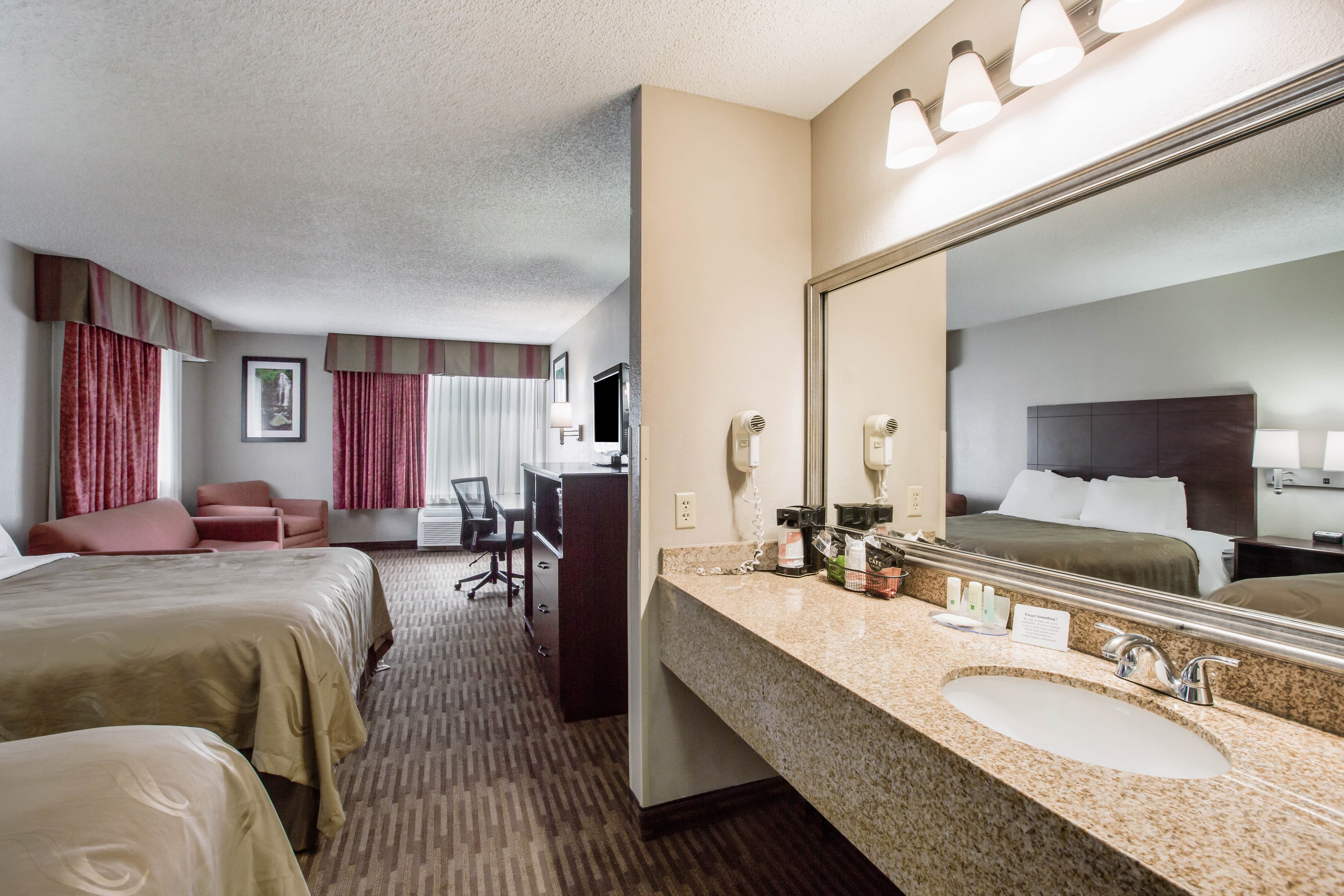 Quality Inn & Suites Lawrence - University Area — 20