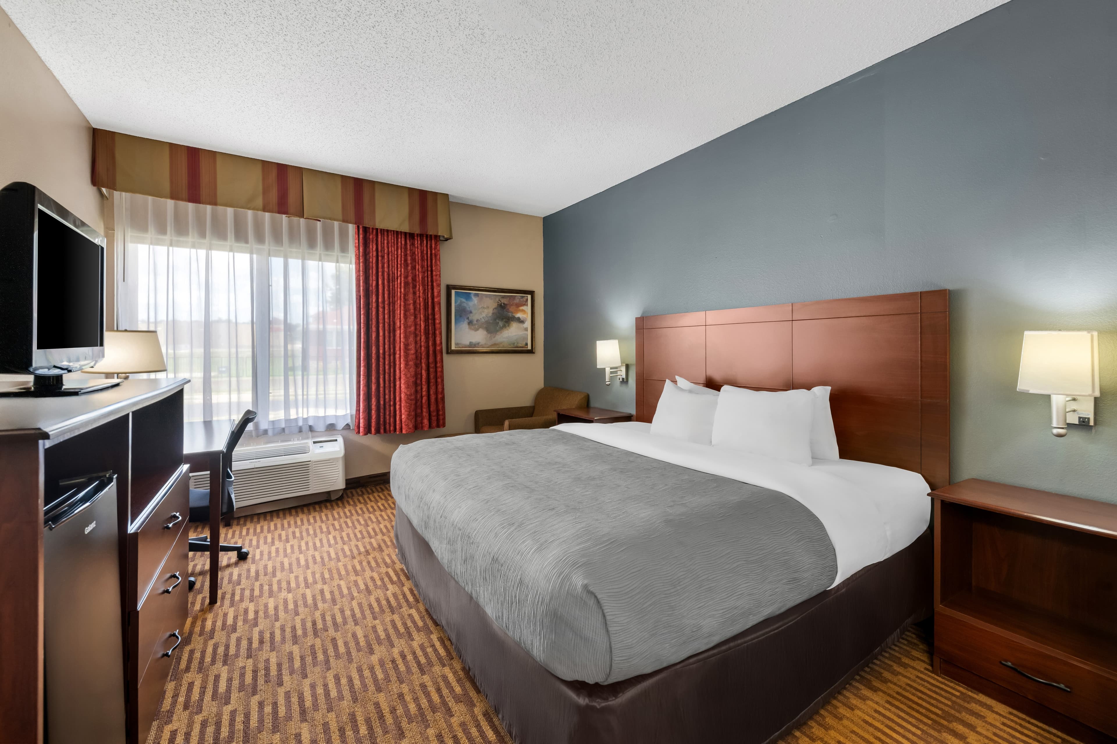 Quality Inn & Suites Lawrence - University Area — 14