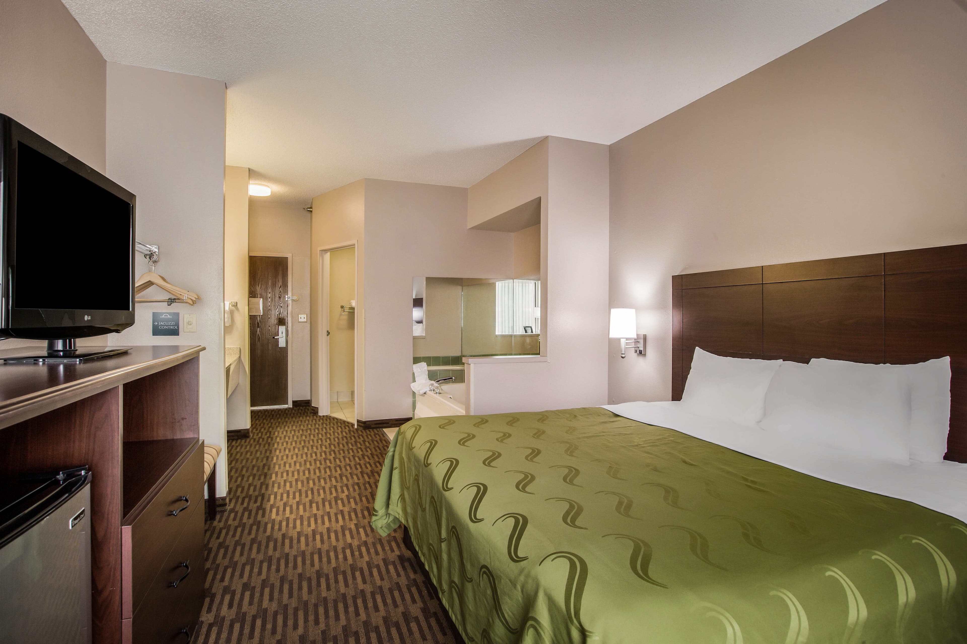 Quality Inn & Suites Lawrence - University Area — 32