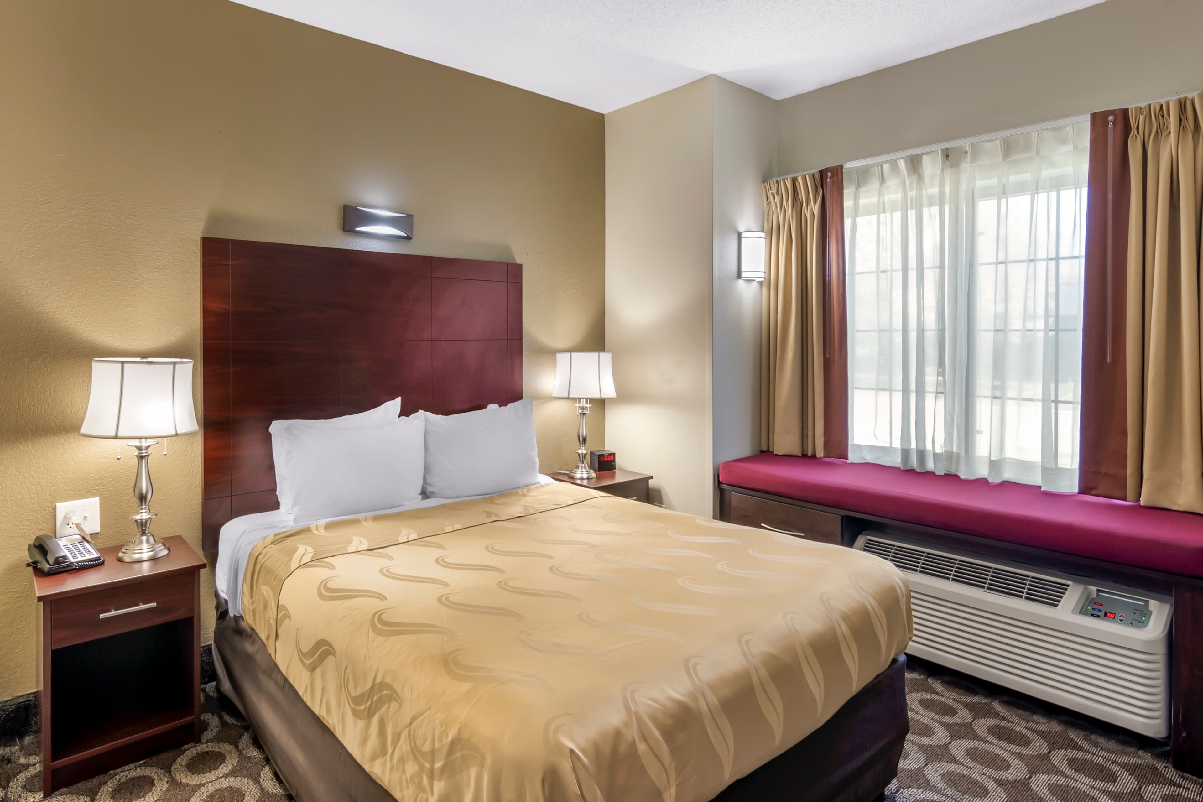 Quality Inn Overland Park Kansas City - Image 2