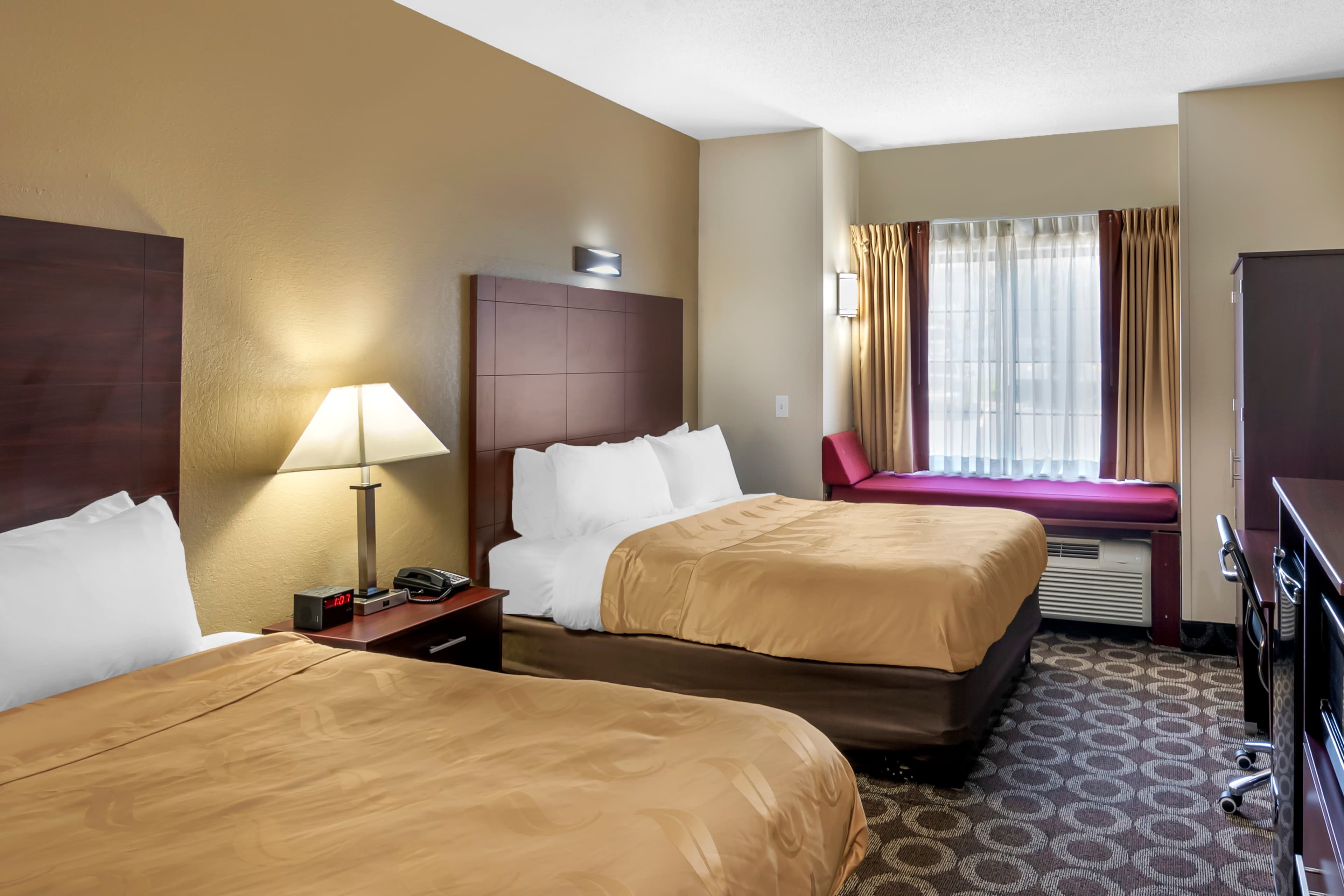 Quality Inn Overland Park Kansas City — 19