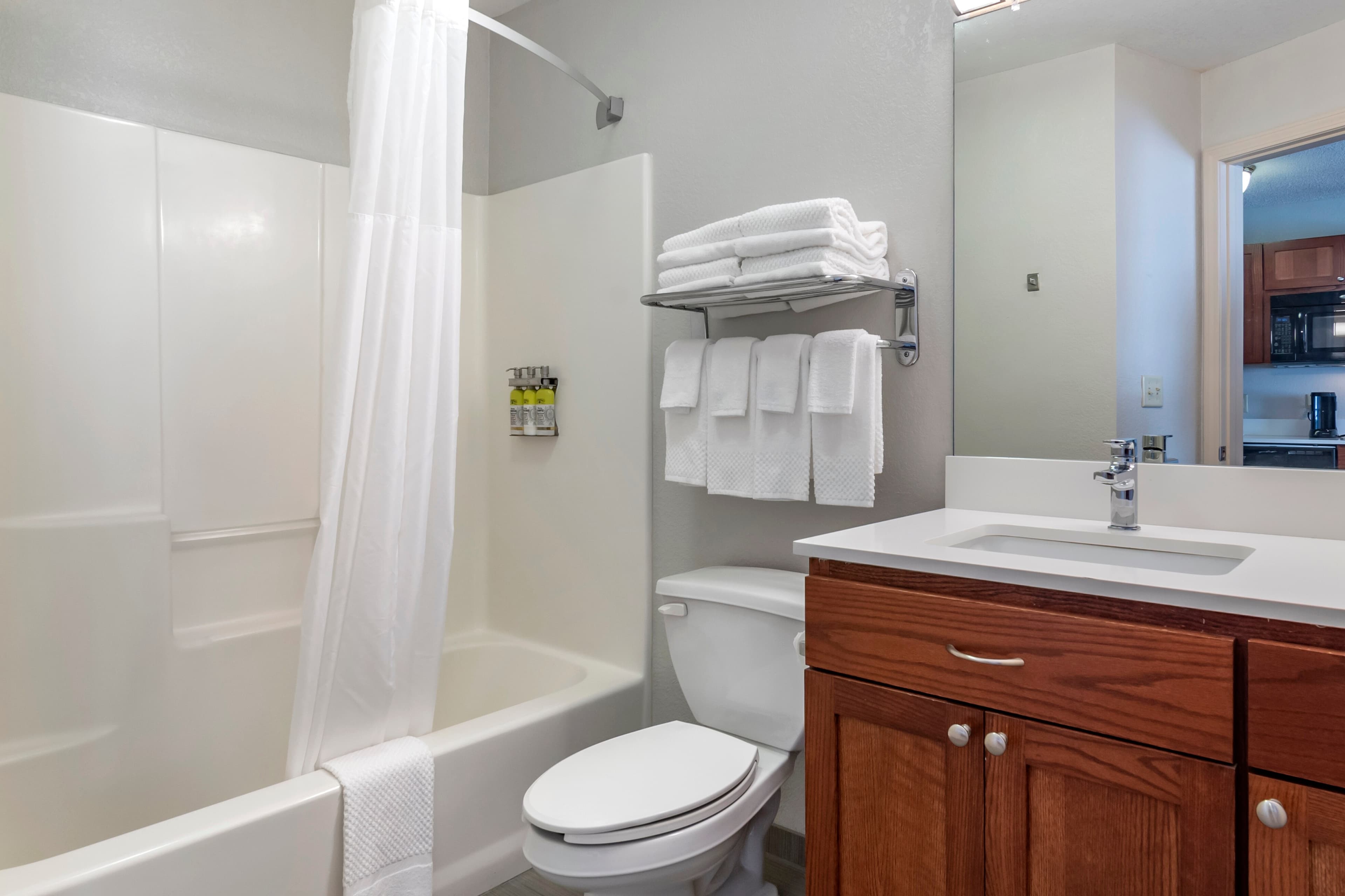 MainStay Suites Emporia - Image 5