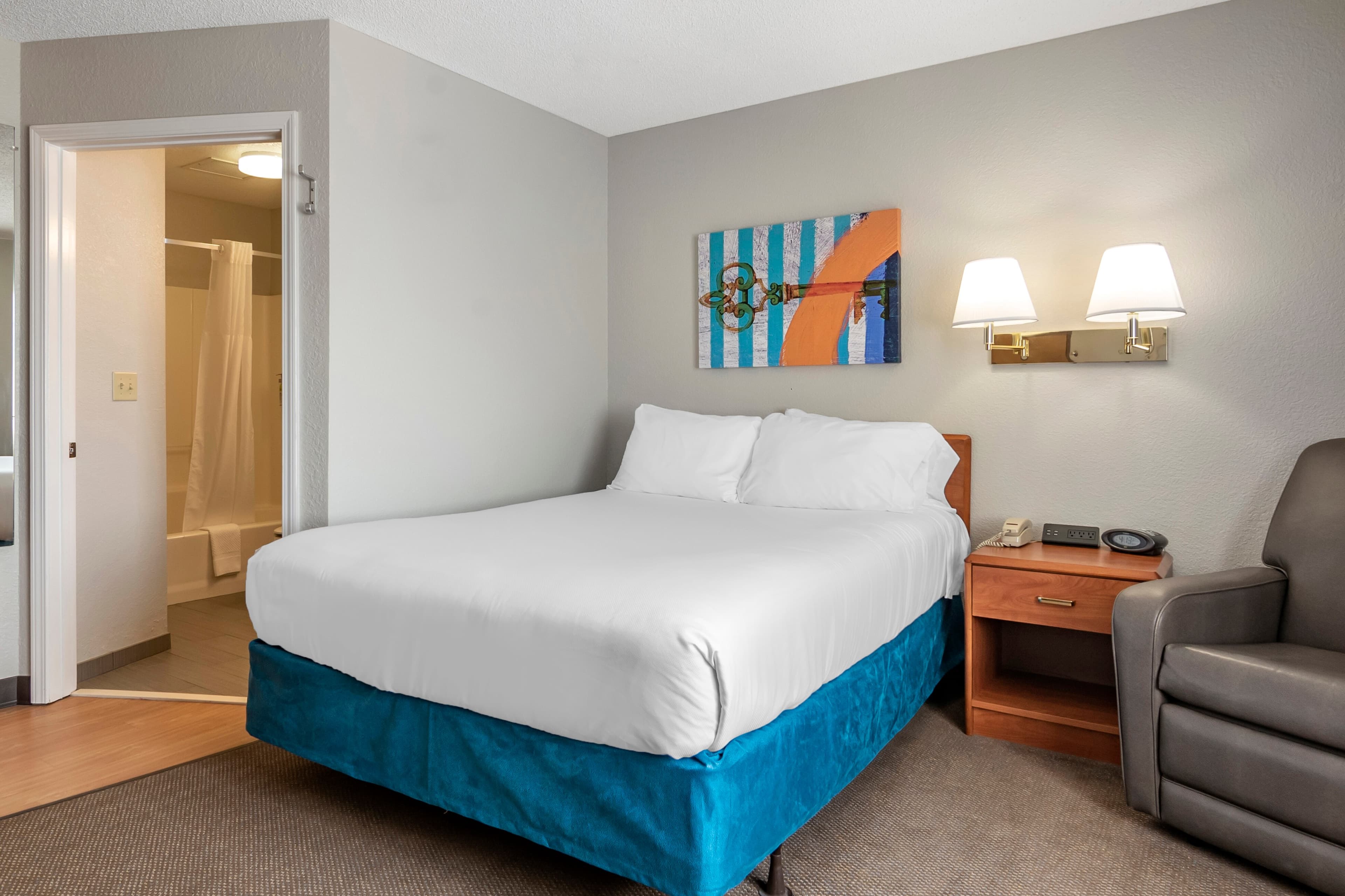 MainStay Suites Emporia — 10