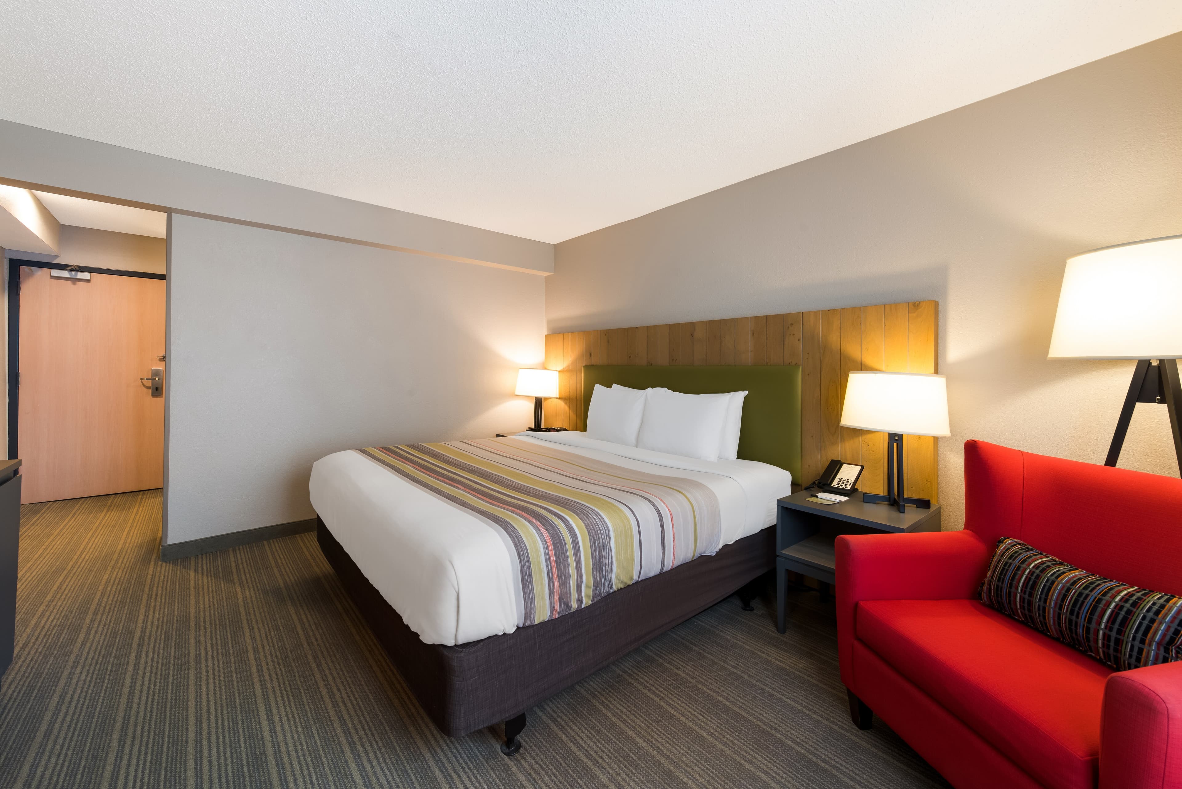 Country Inn & Suites by Radisson, Wichita East, KS - Image 3