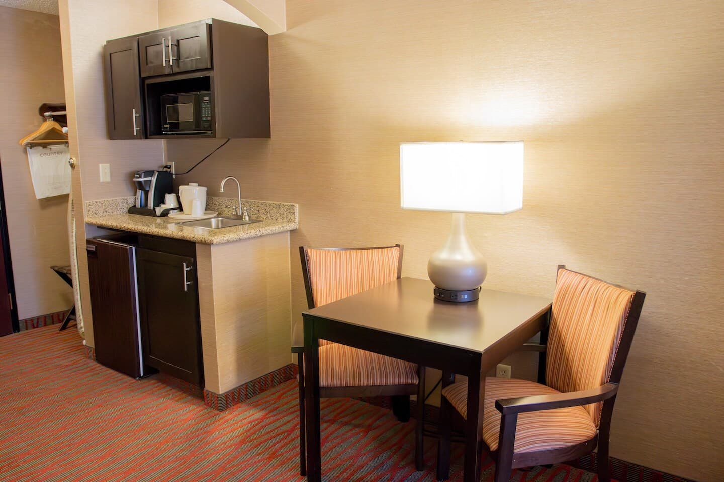 Country Inn & Suites by Radisson, Garden City, KS — 14