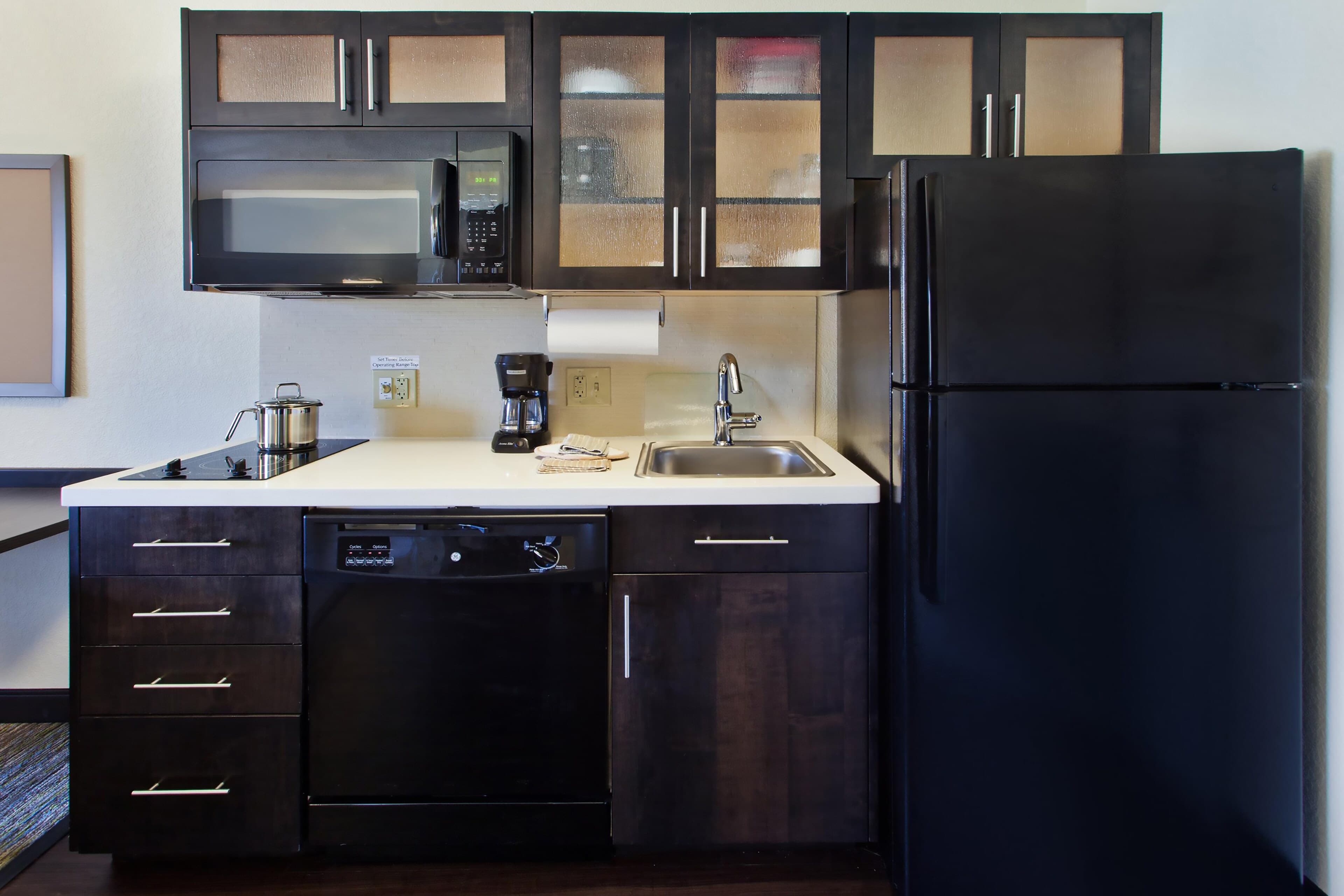 MainStay Suites Wichita Northeast - Image 1