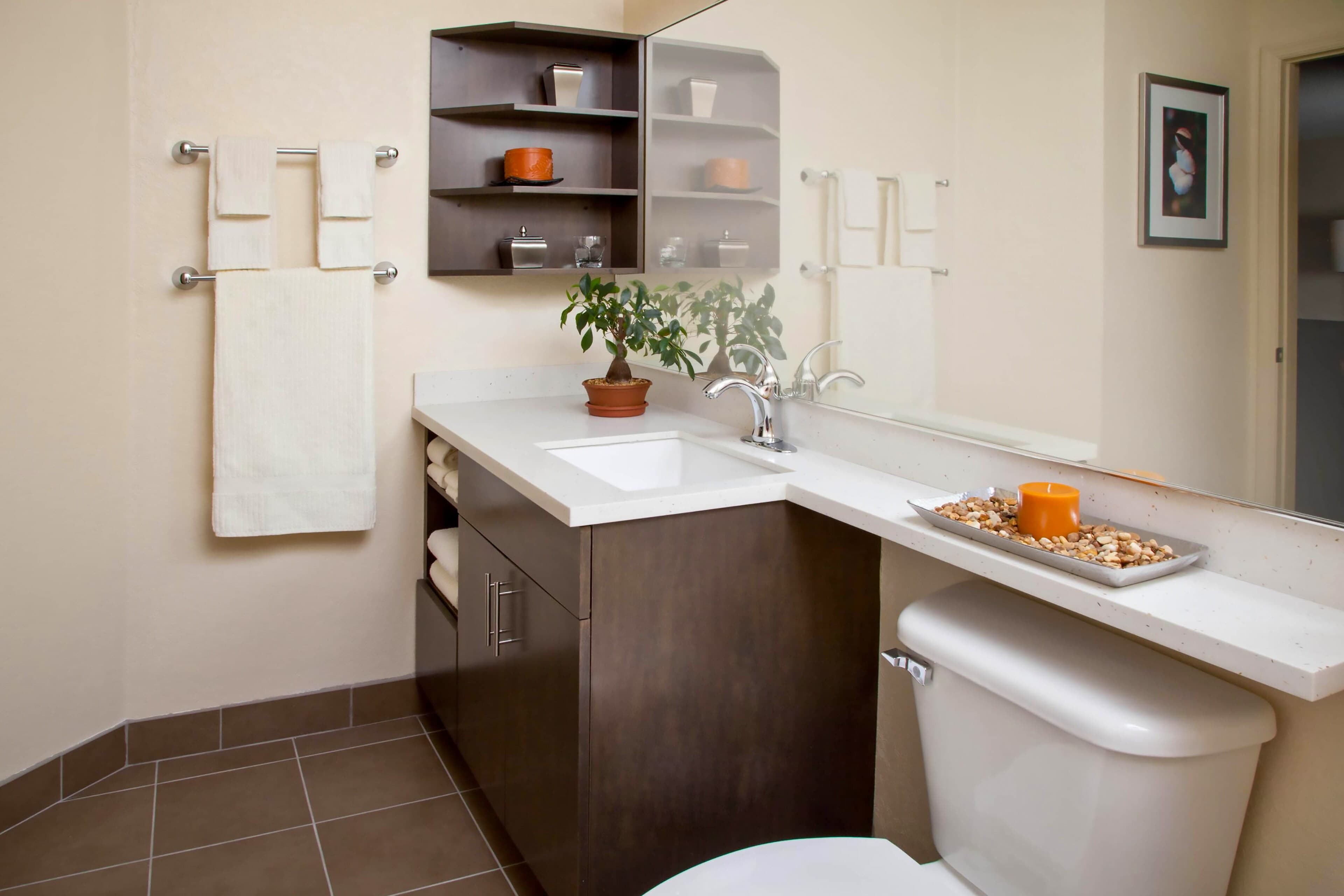 MainStay Suites Wichita Northeast — 11