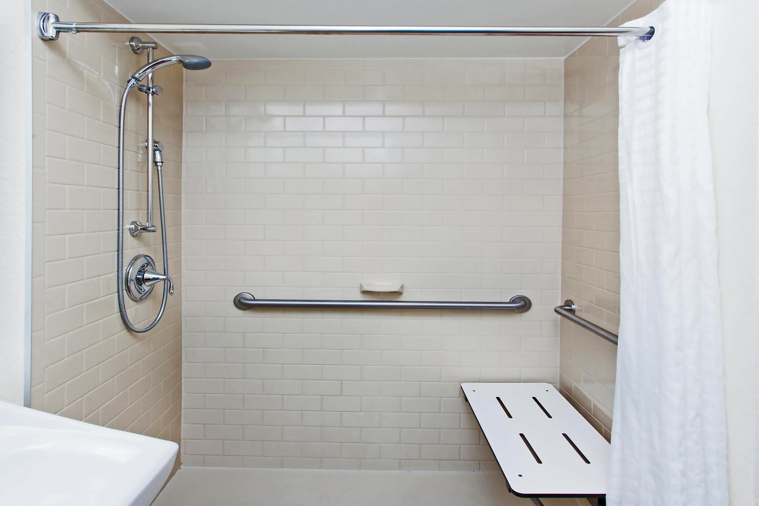 MainStay Suites Kansas City Overland Park - Image 2