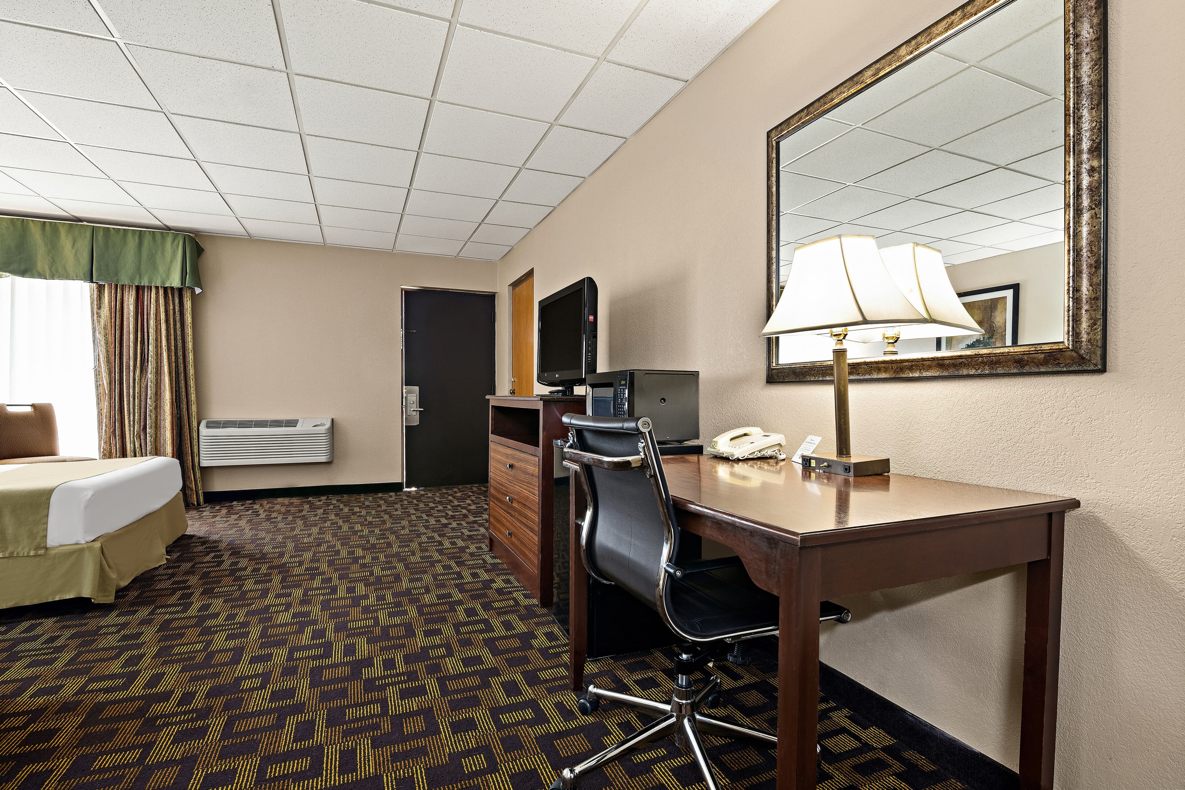 Rodeway Inn McPherson East — 22