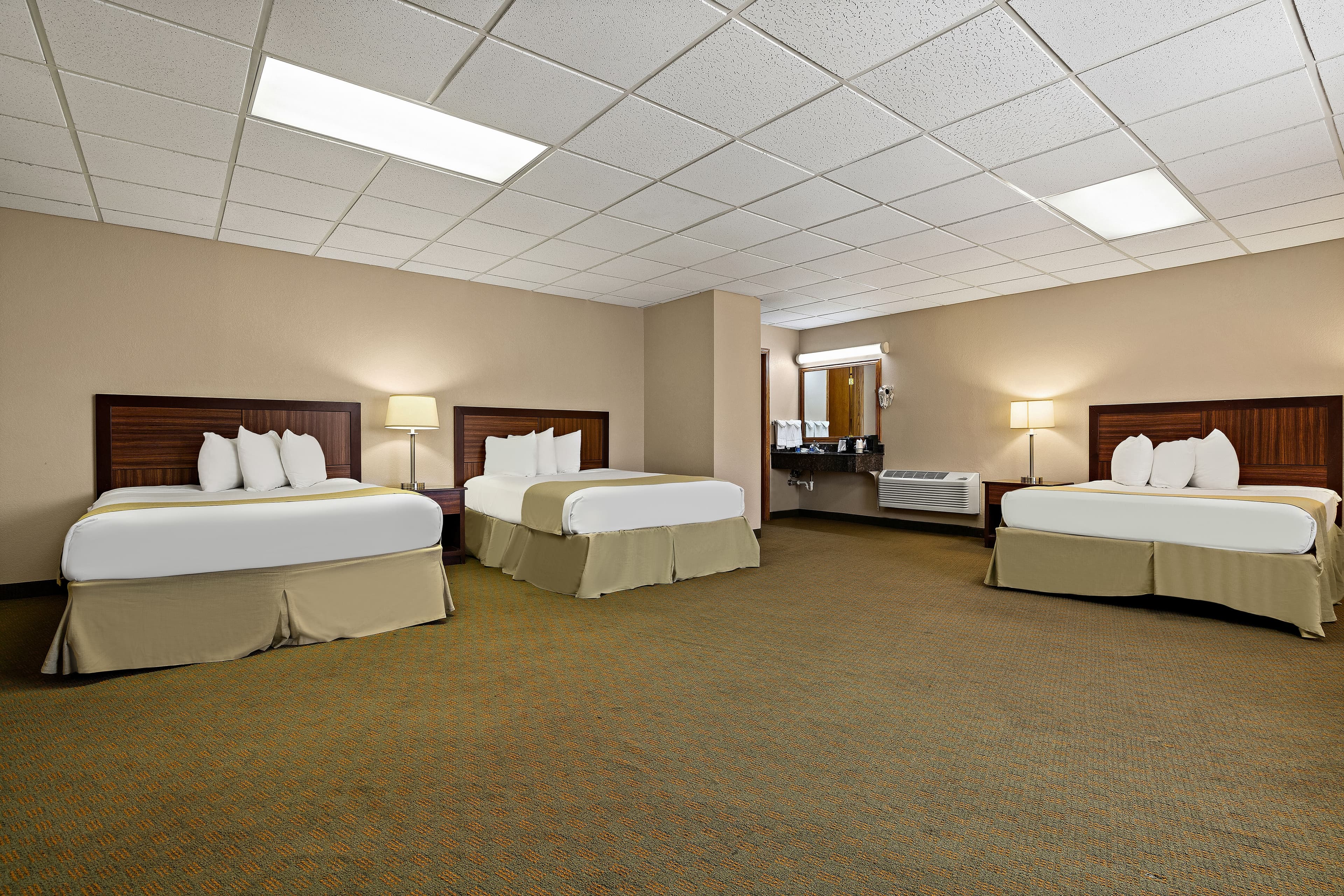 Rodeway Inn McPherson East — 25
