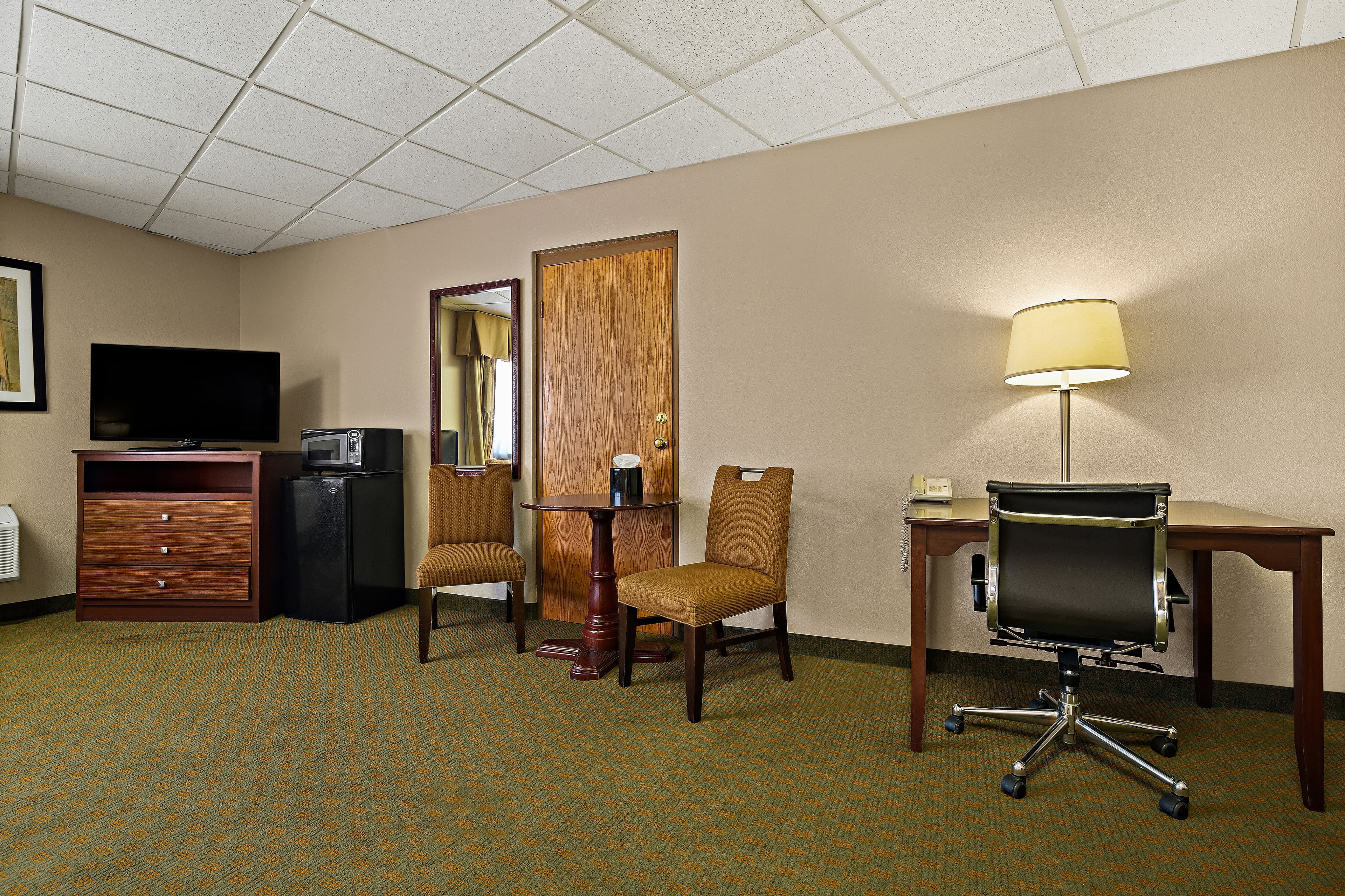 Rodeway Inn McPherson East — 27