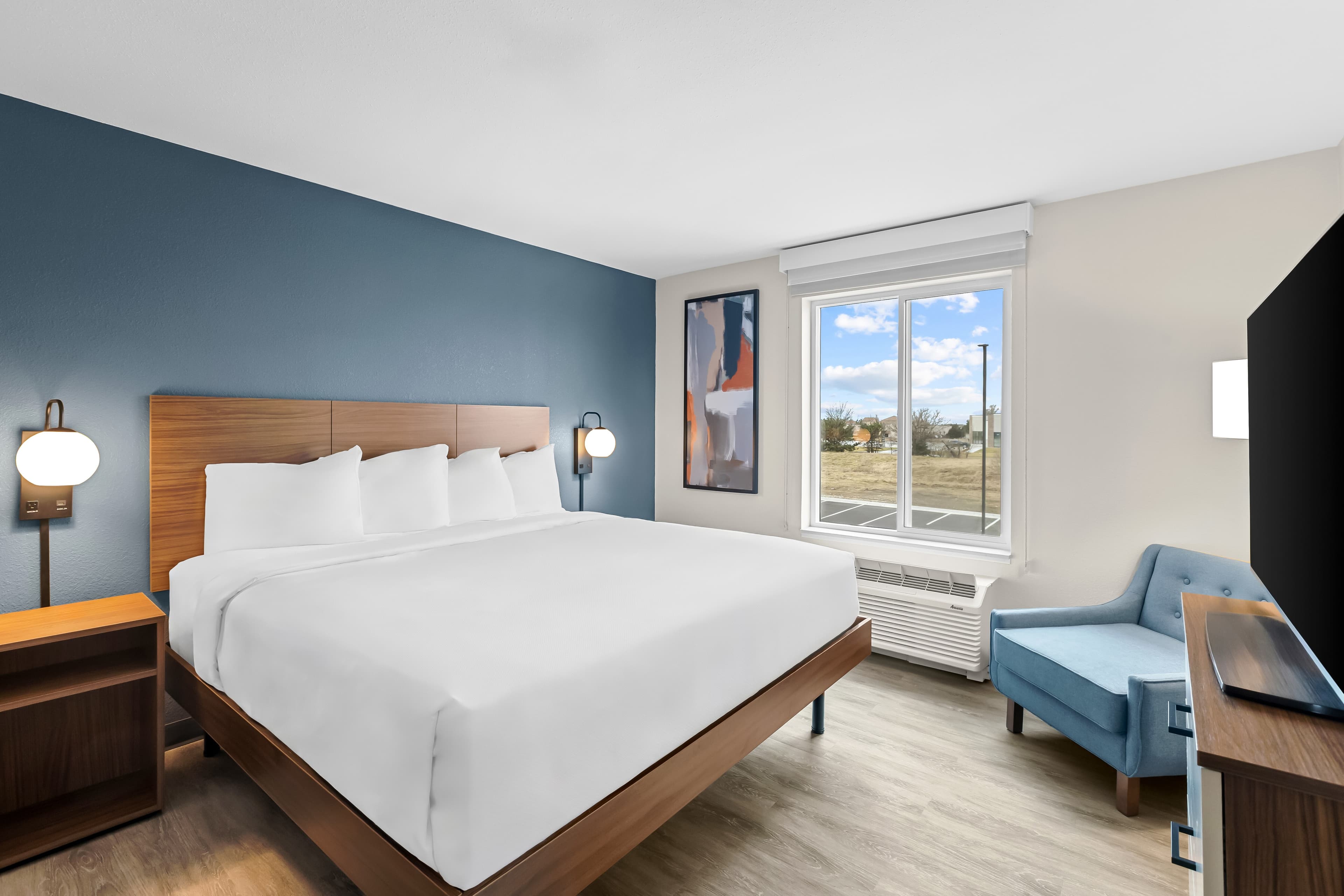 Everhome Suites Wichita Northeast — 22
