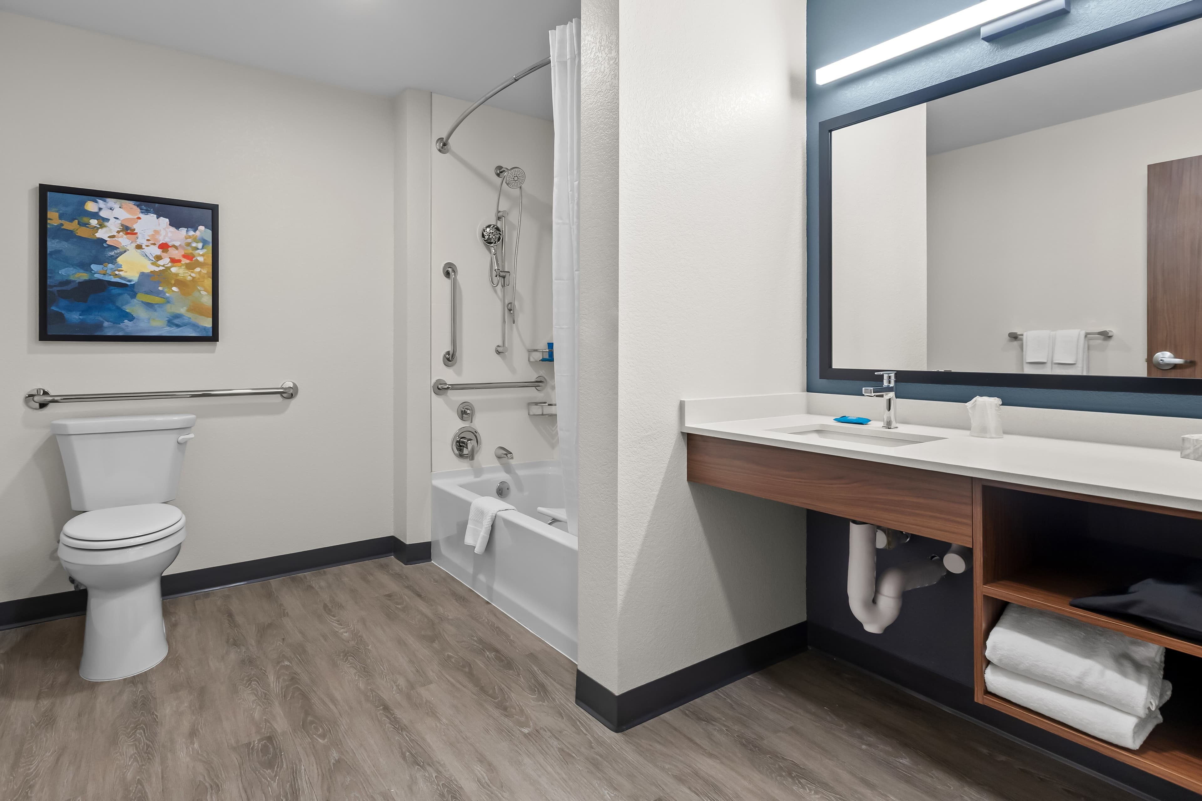 Everhome Suites Wichita Northeast - Image 5