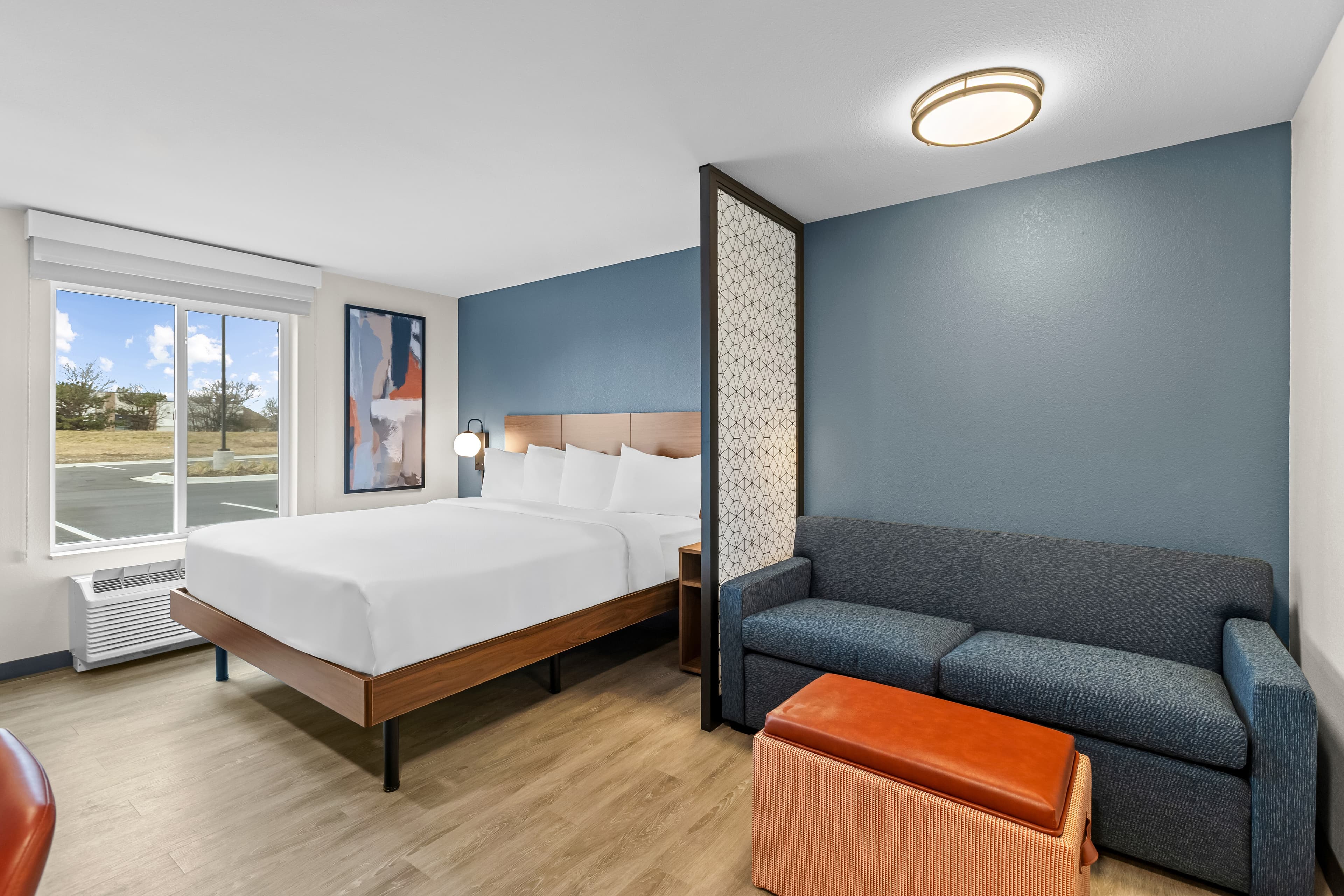Everhome Suites Wichita Northeast — 10