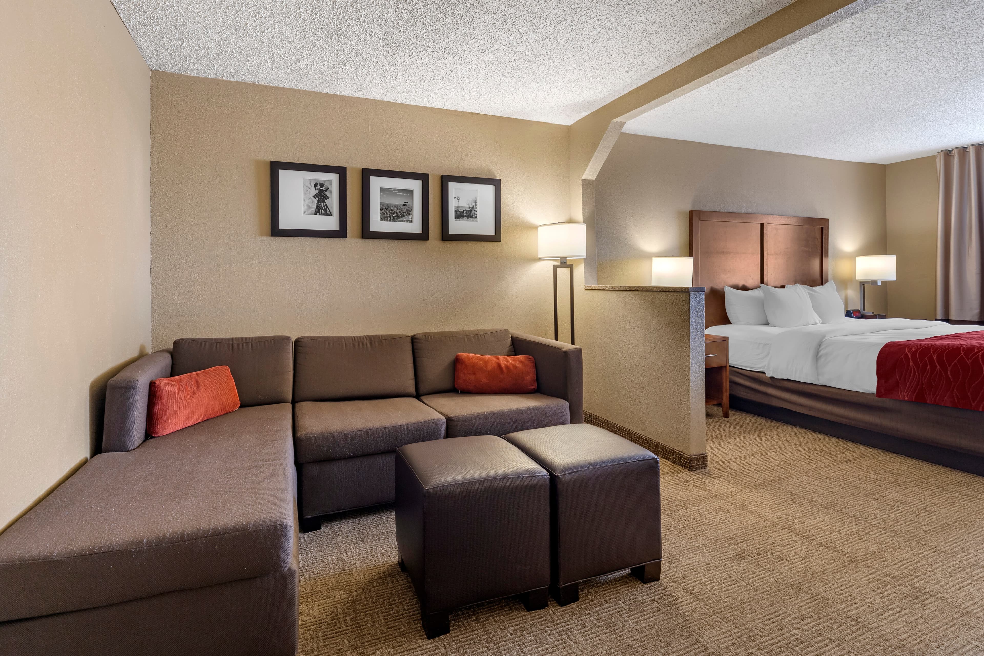 Comfort Inn & Suites Hays I-70 — 10
