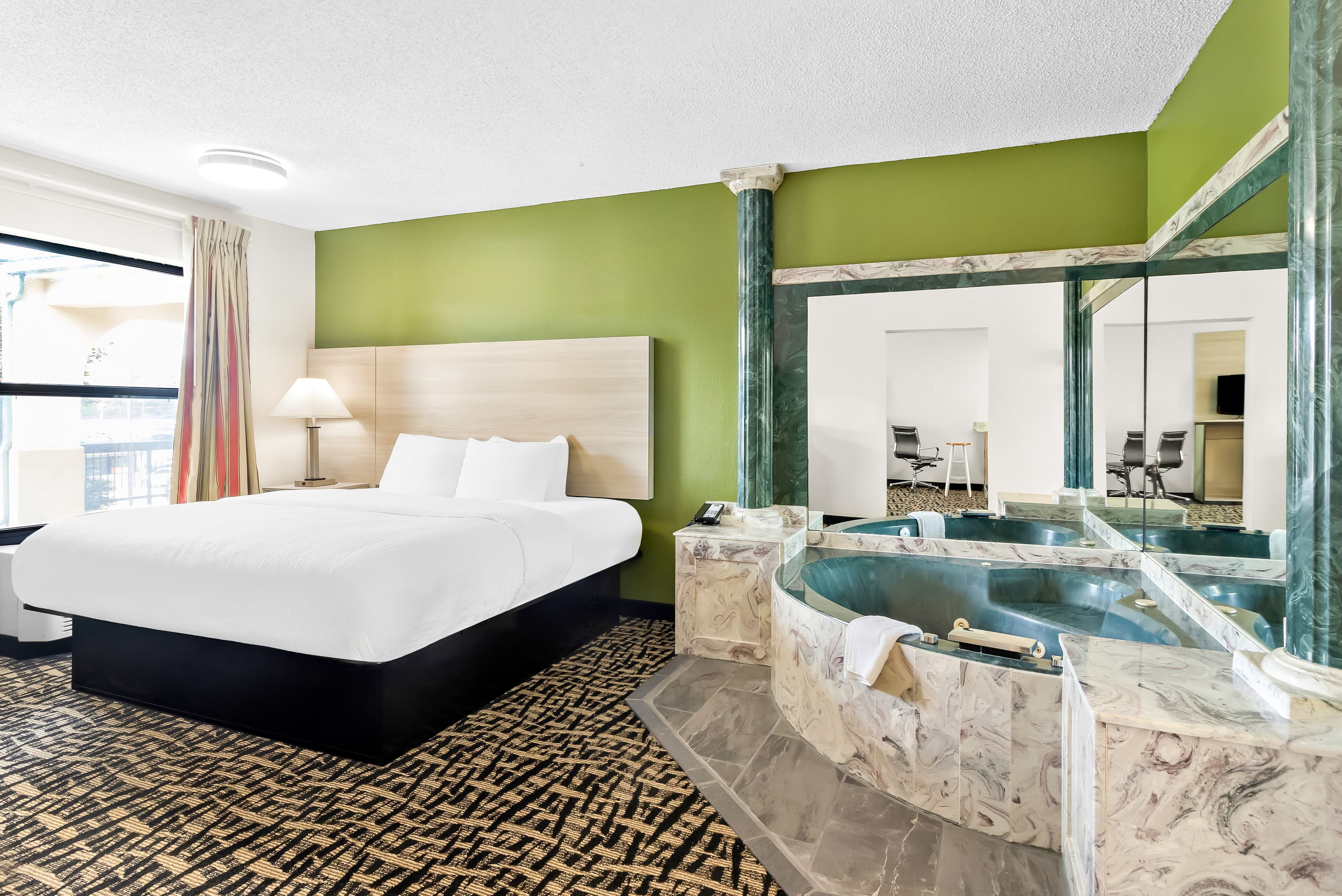 Quality Inn Russellville — 10