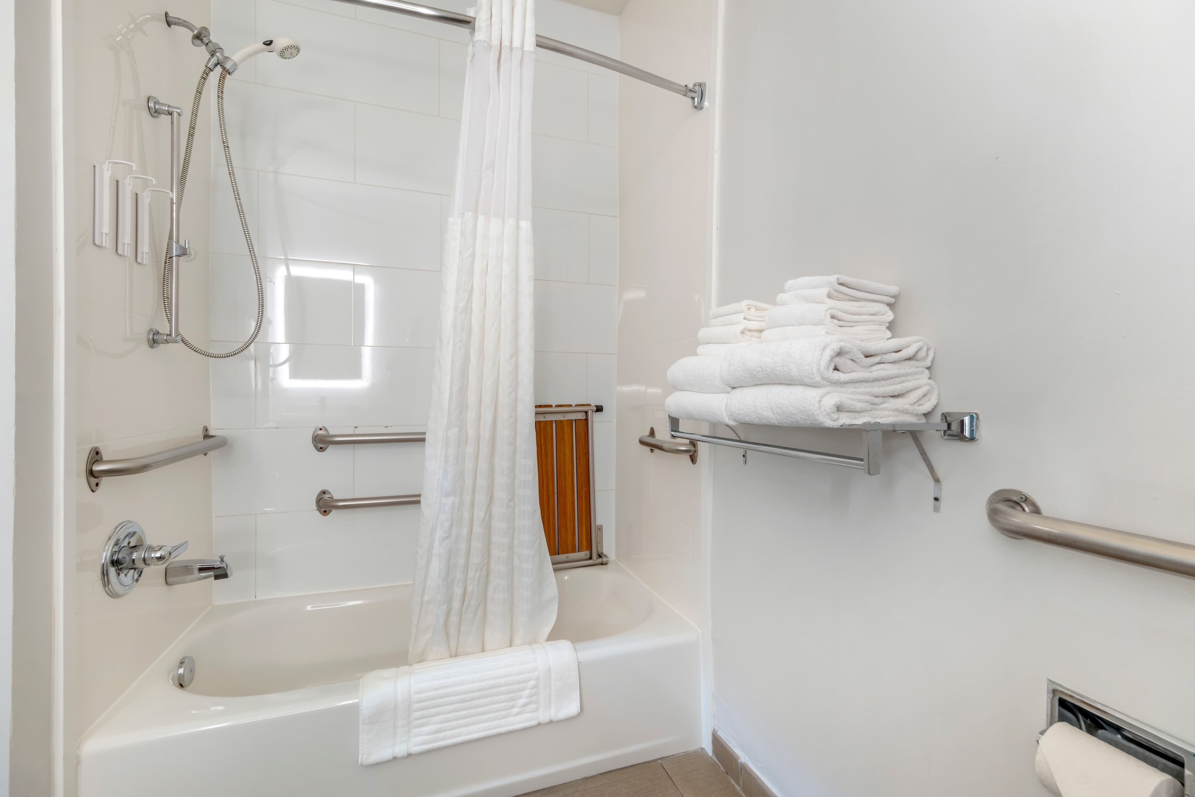 Comfort Suites Keeneland — 10