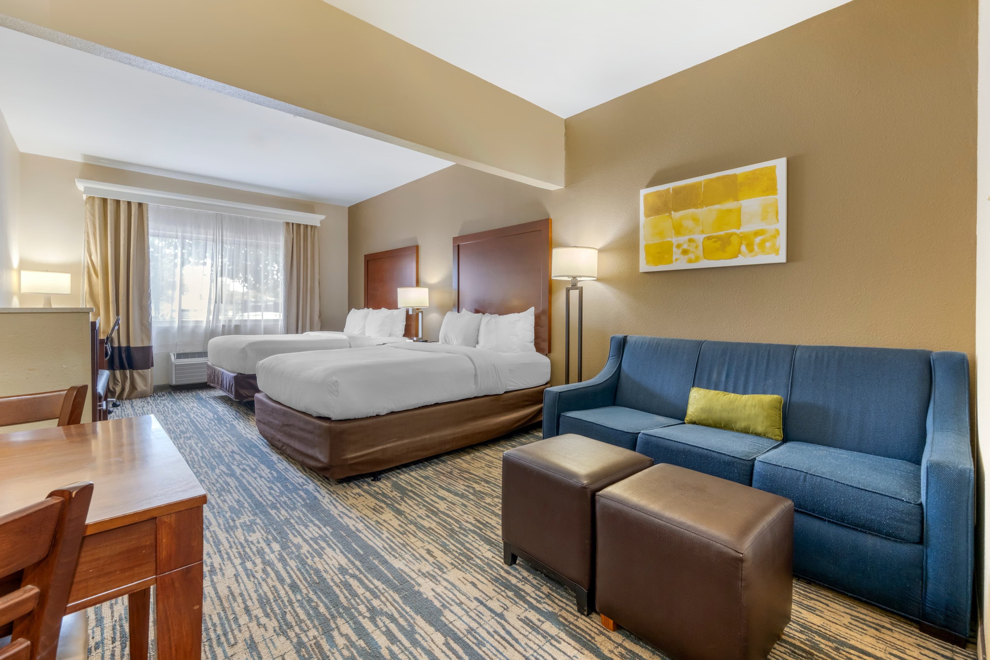 Comfort Suites Keeneland - Image 2