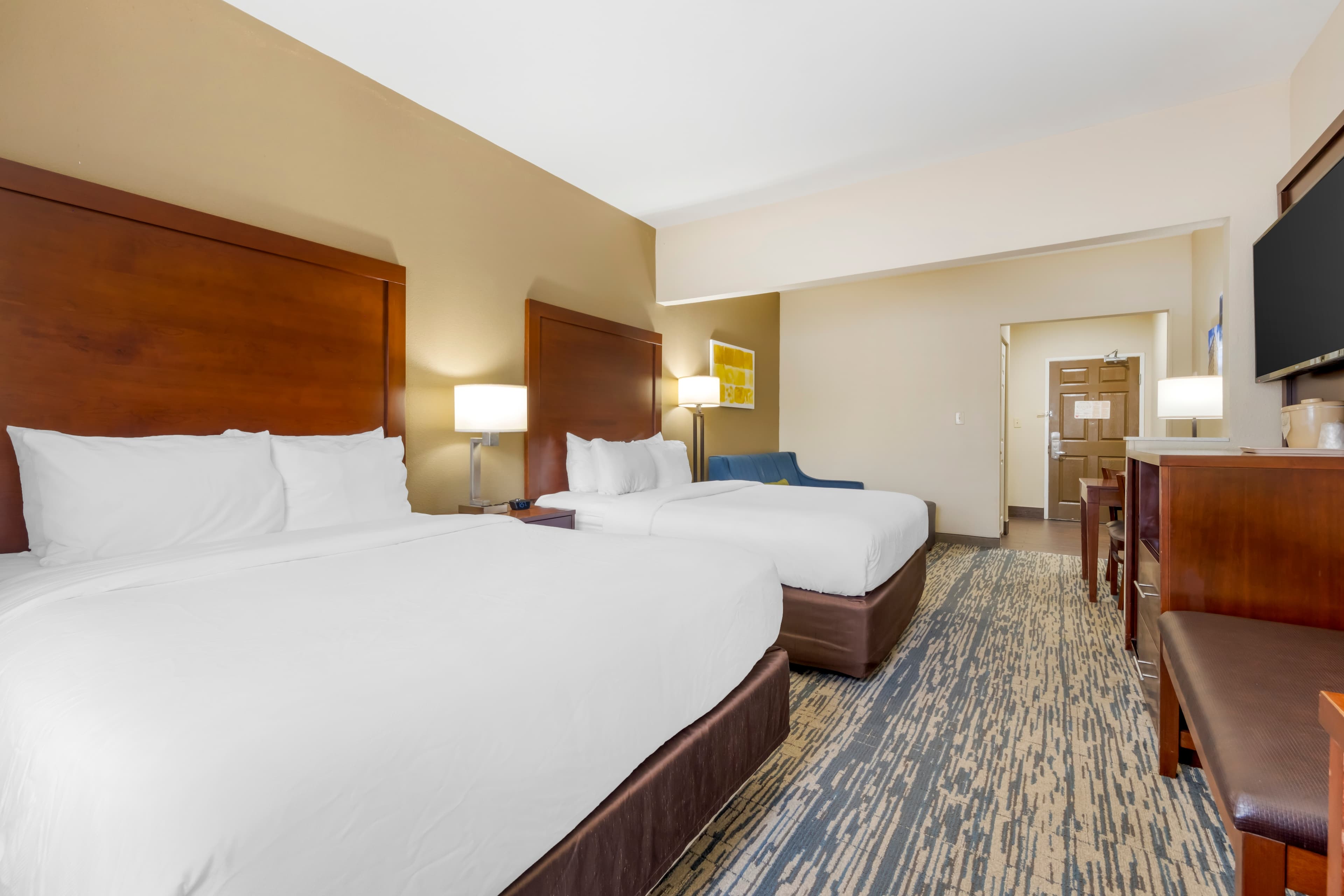 Comfort Suites Keeneland - Image 4