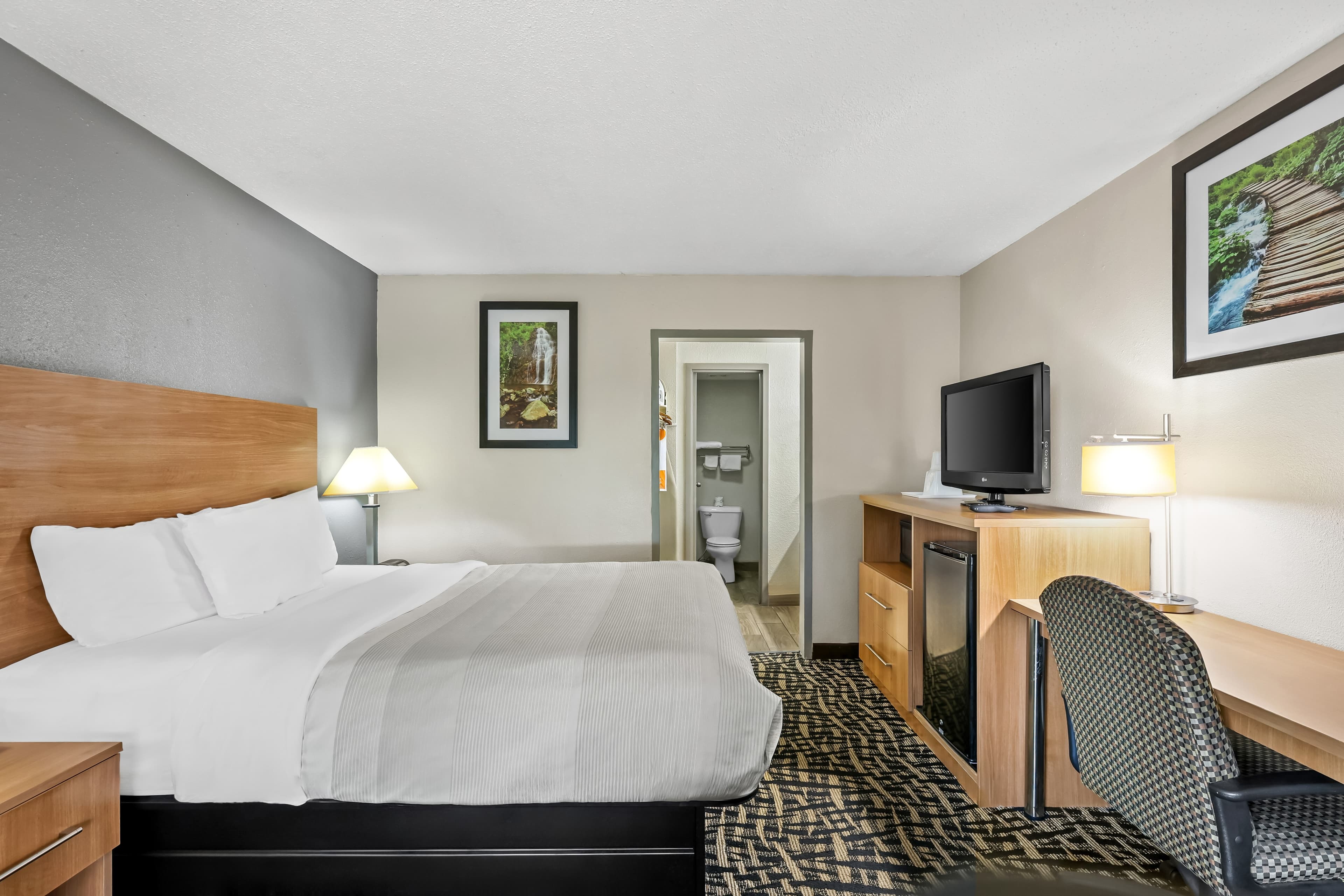 Quality Inn Bowling Green South — 24