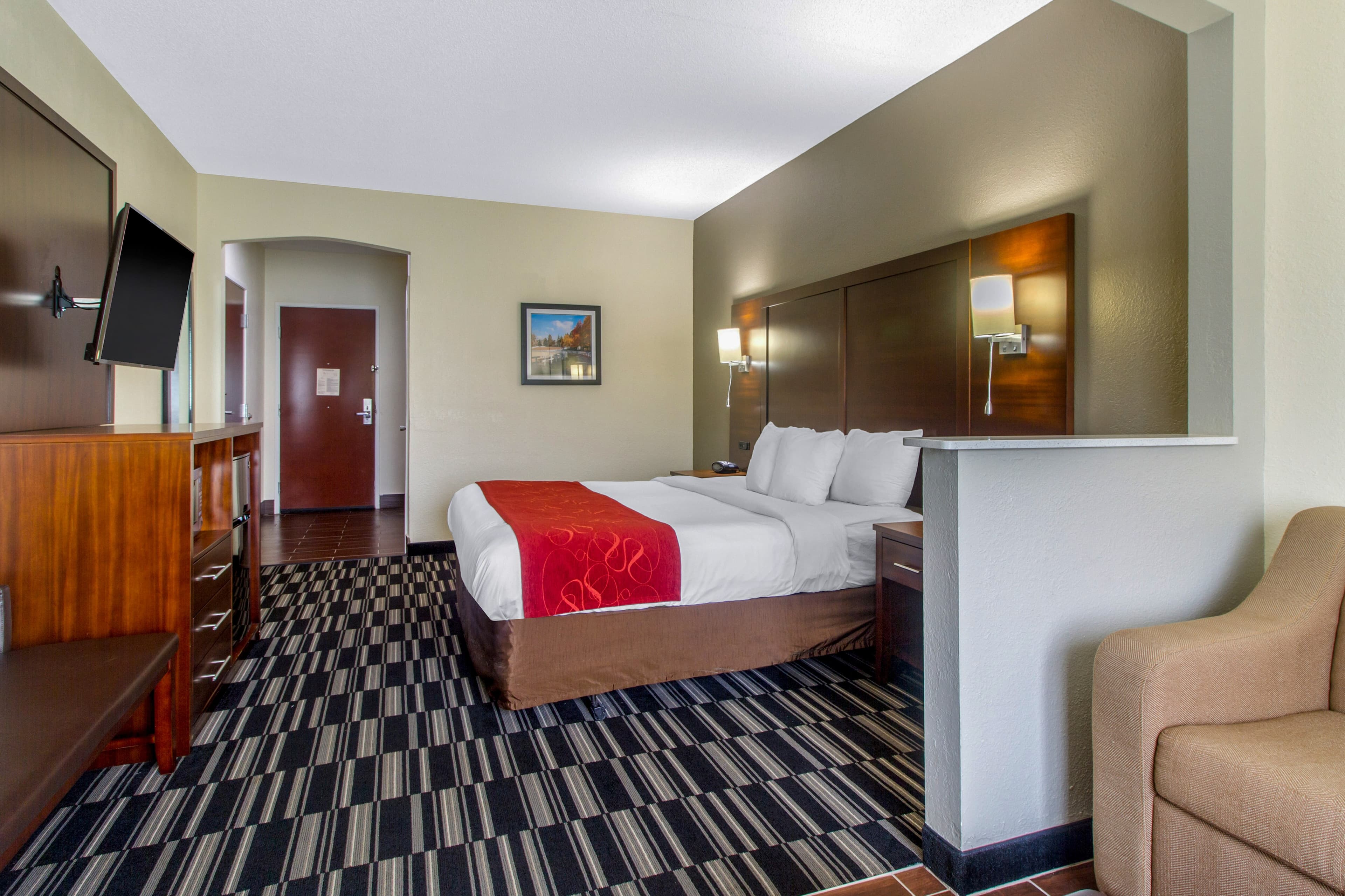 Comfort Suites Danville — 4