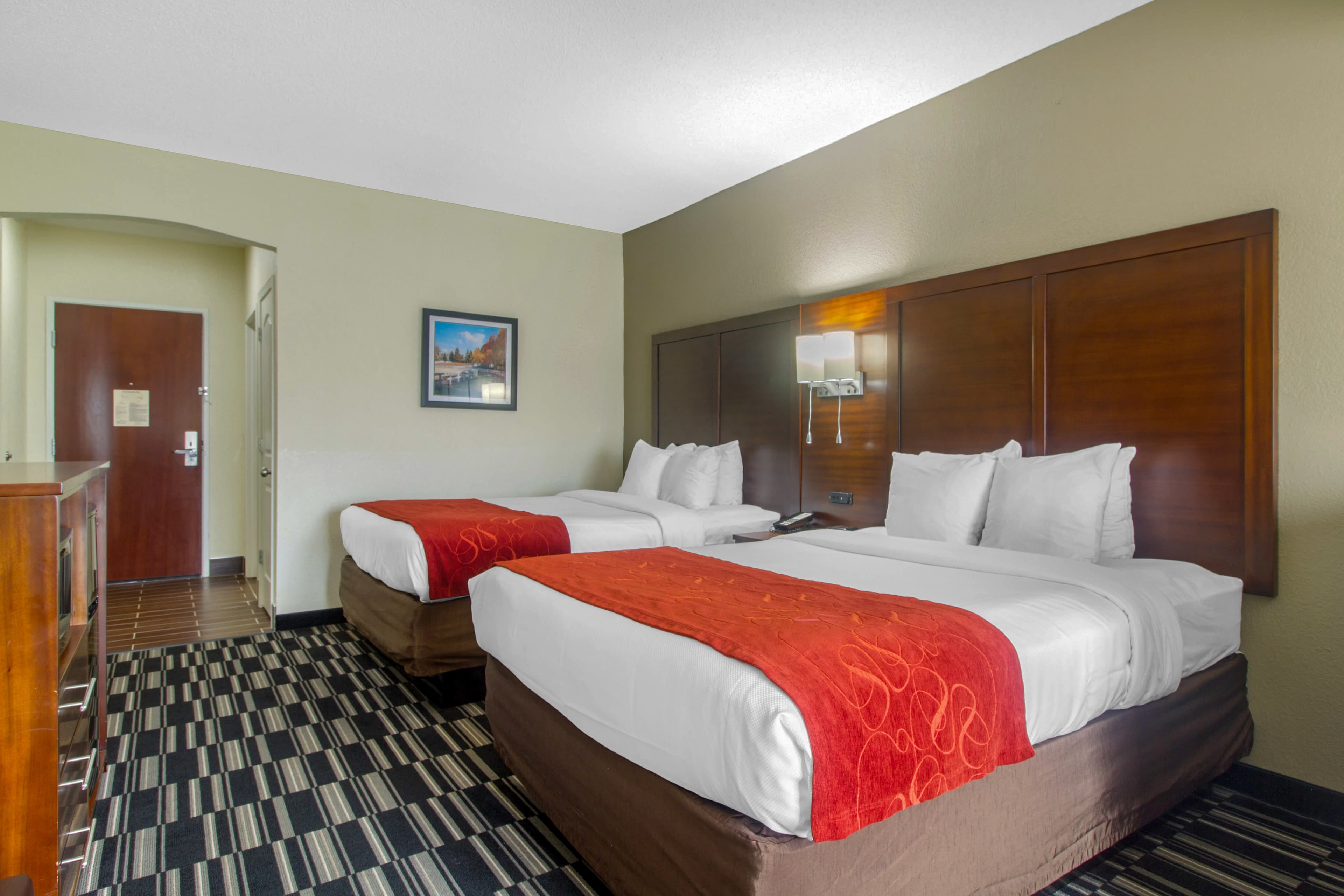 Comfort Suites Danville — 11