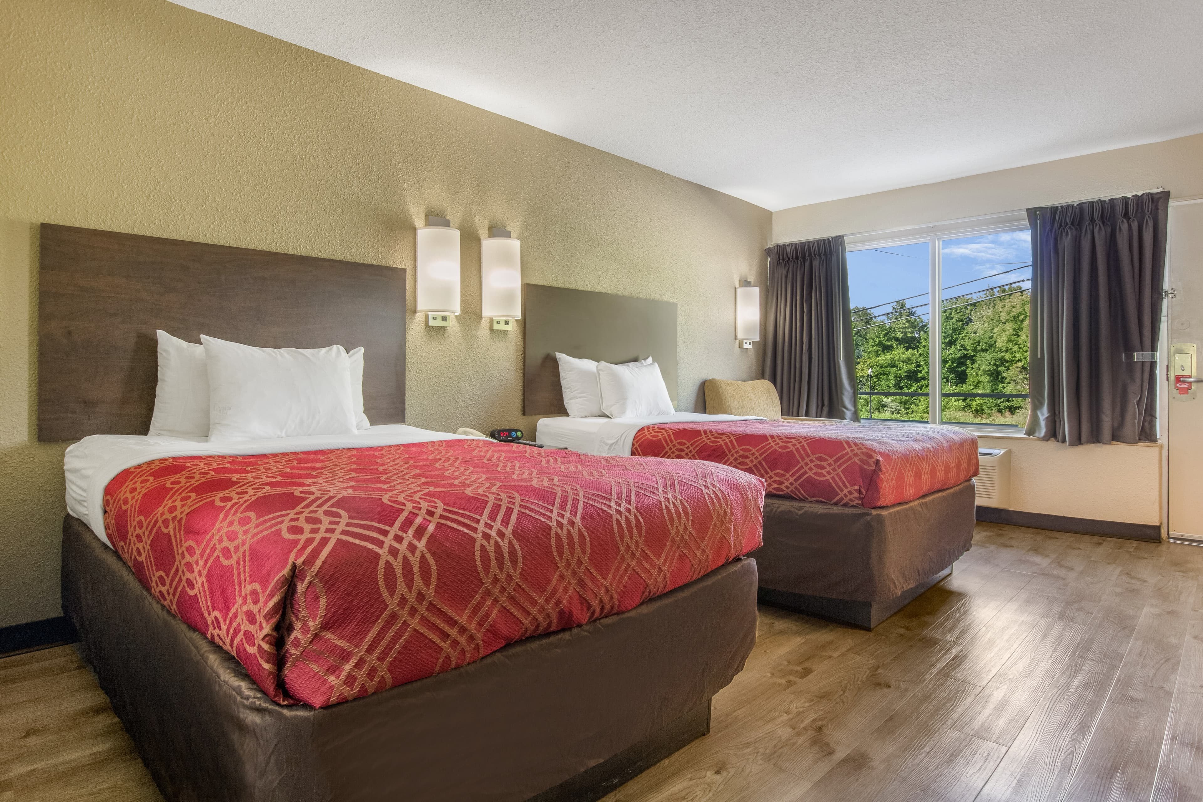 Econo Lodge Fort Knox - Image 4